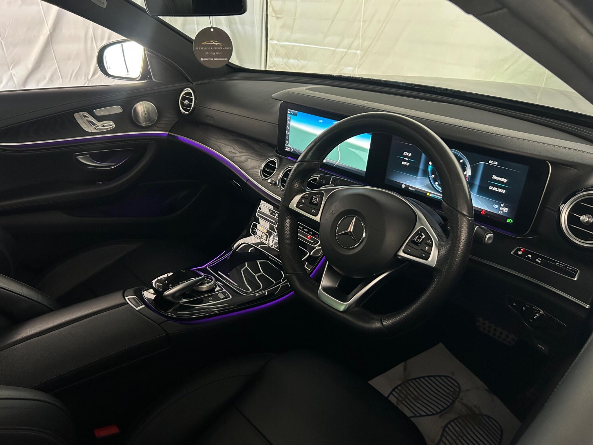 Mercedes-Benz E Class view 17
