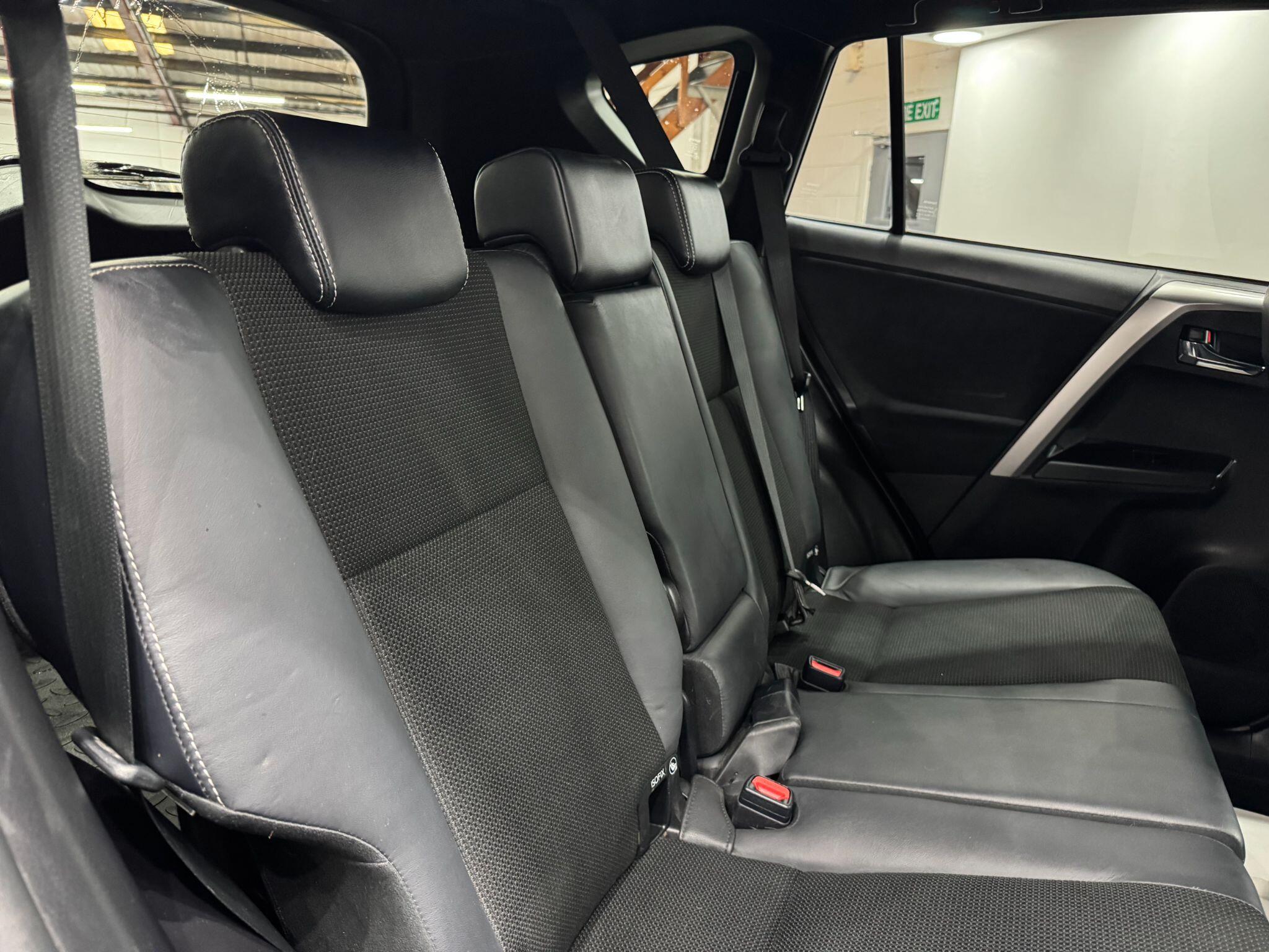 Toyota Rav4 view 44