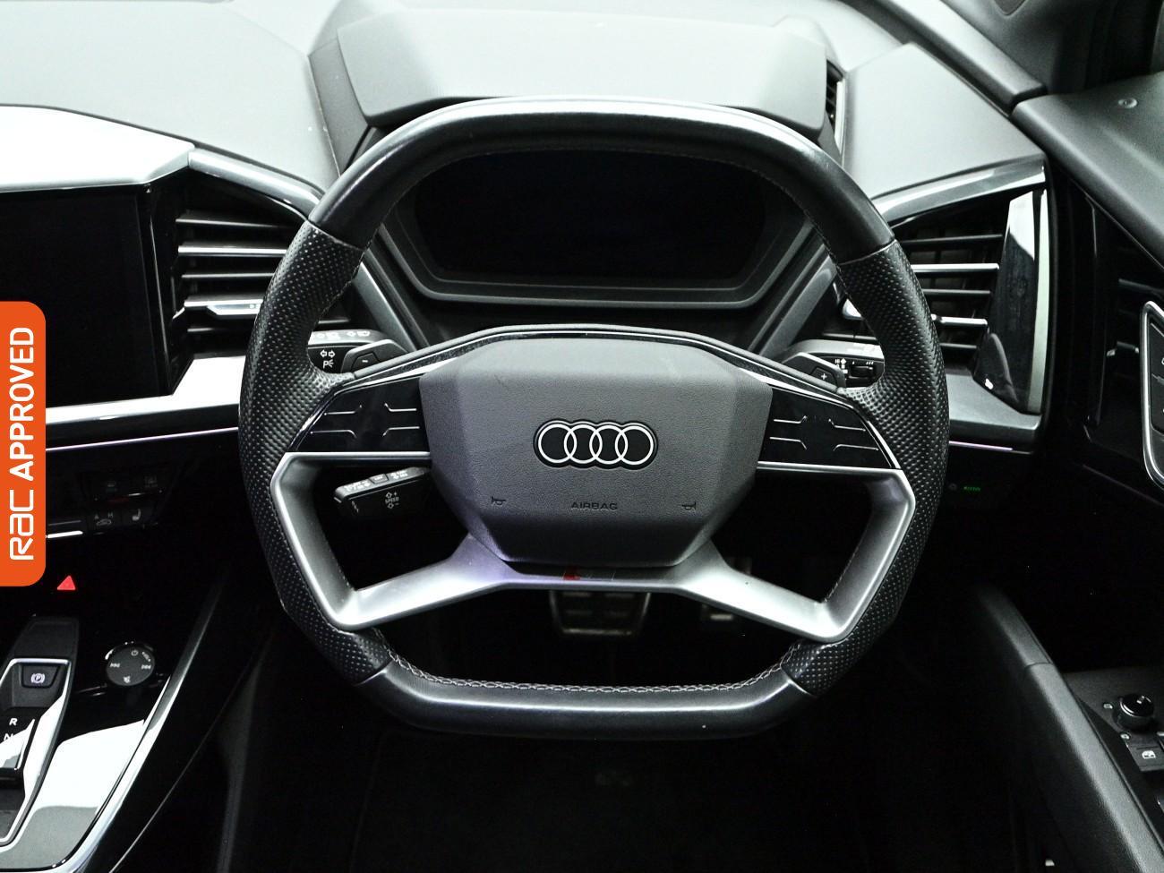 Audi Q4 E-Tron view 10