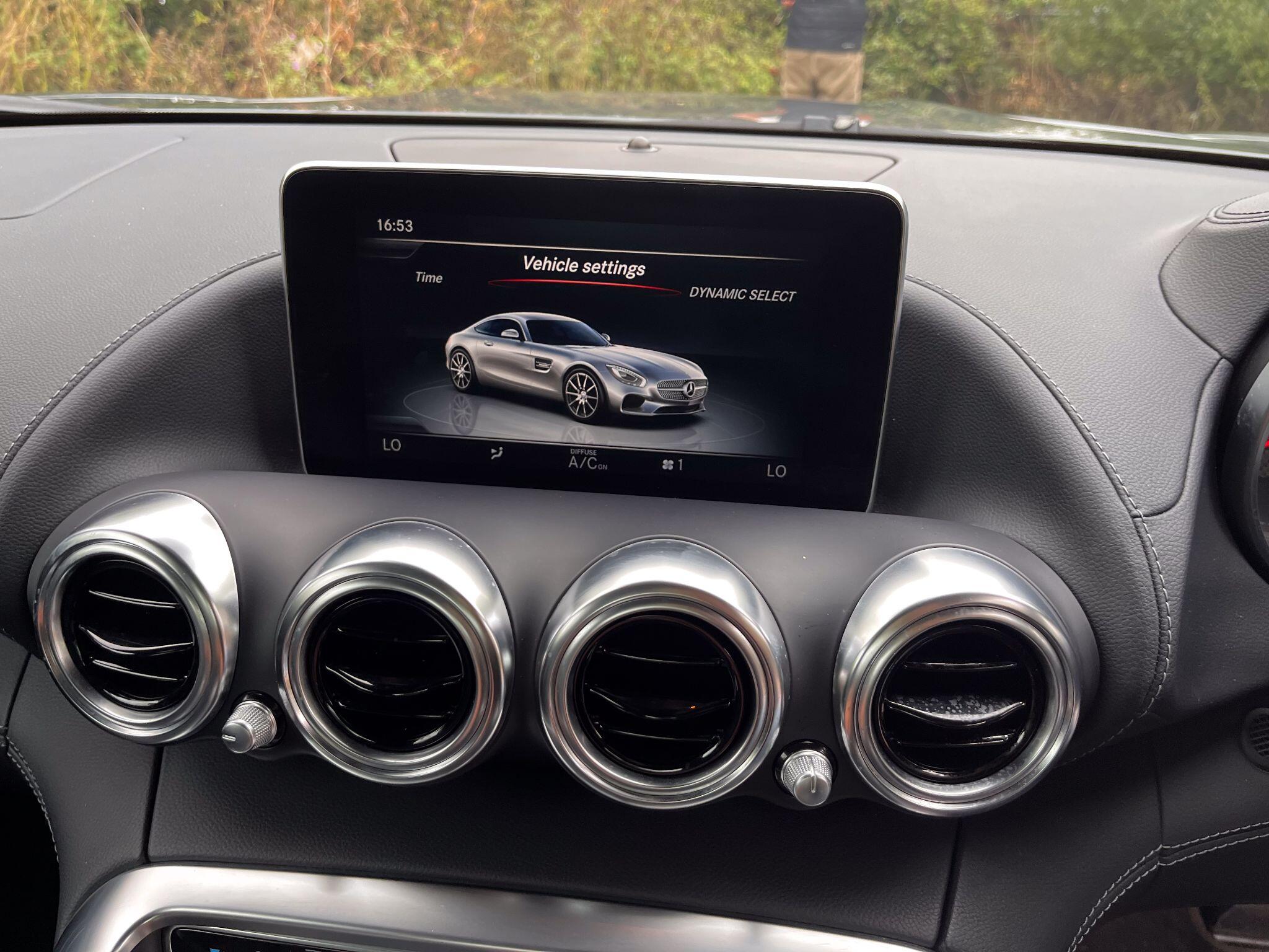 Mercedes-Benz Amg GT view 18