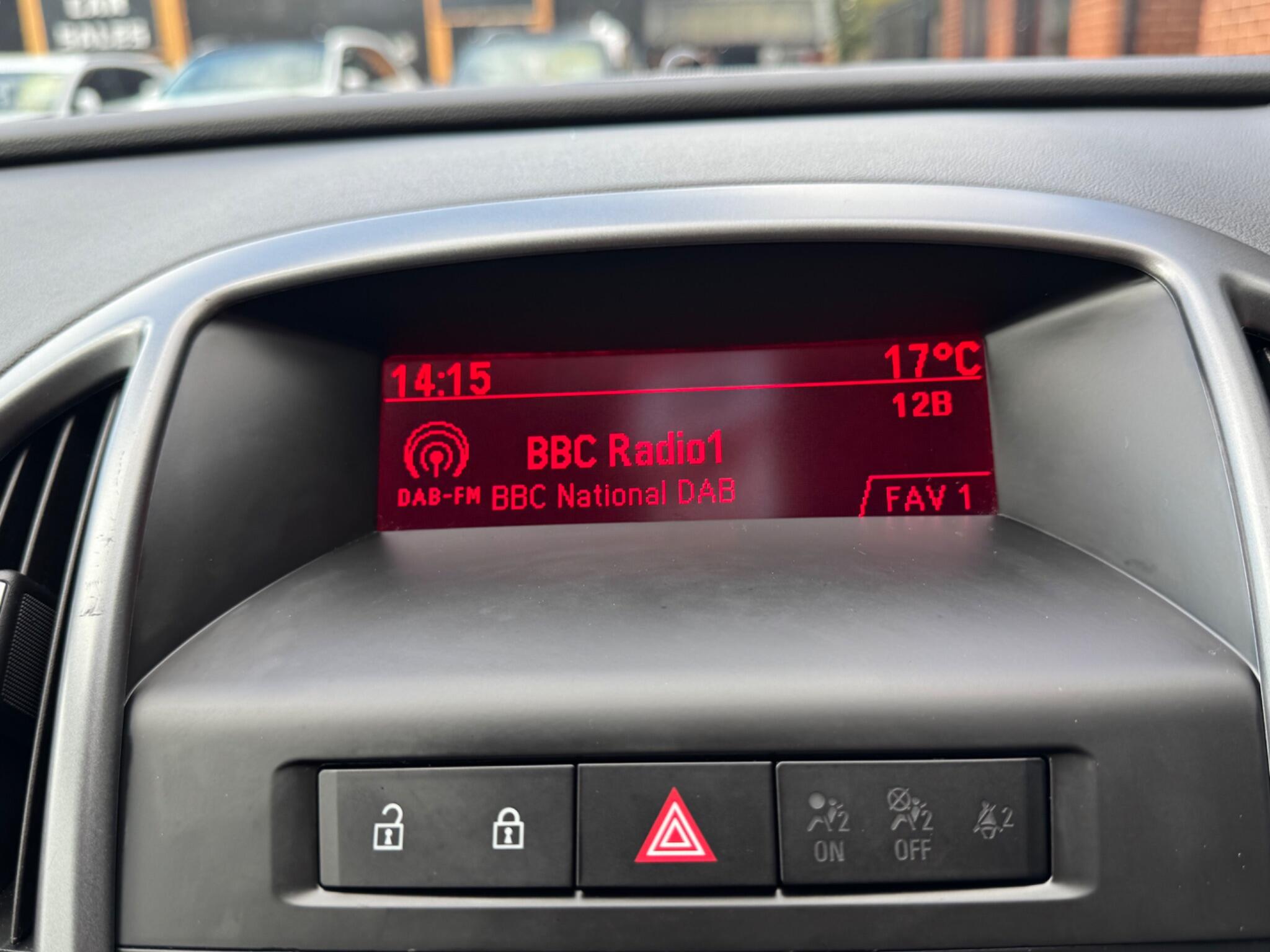Vauxhall Astra GTC view 23