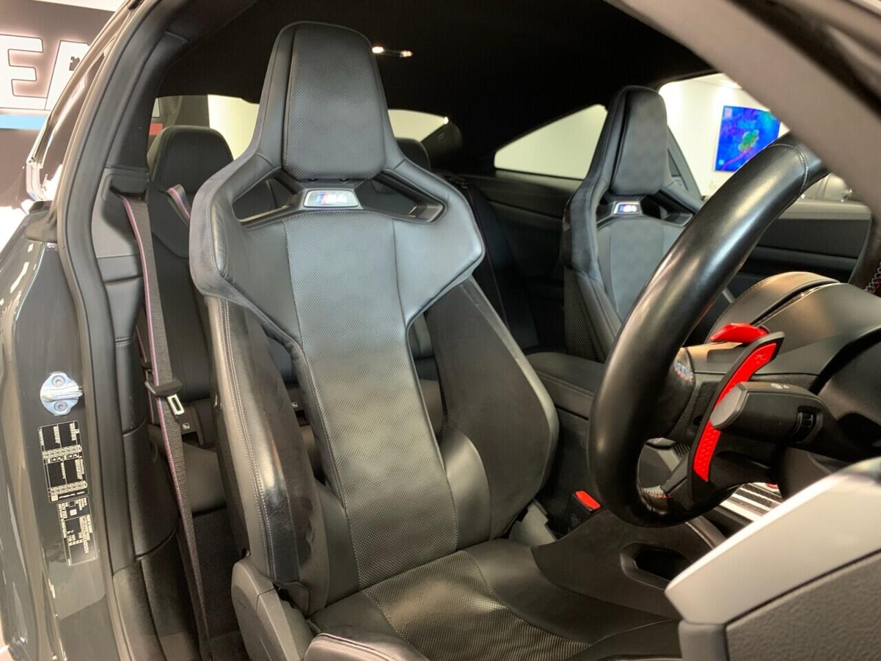 BMW M4 view 23