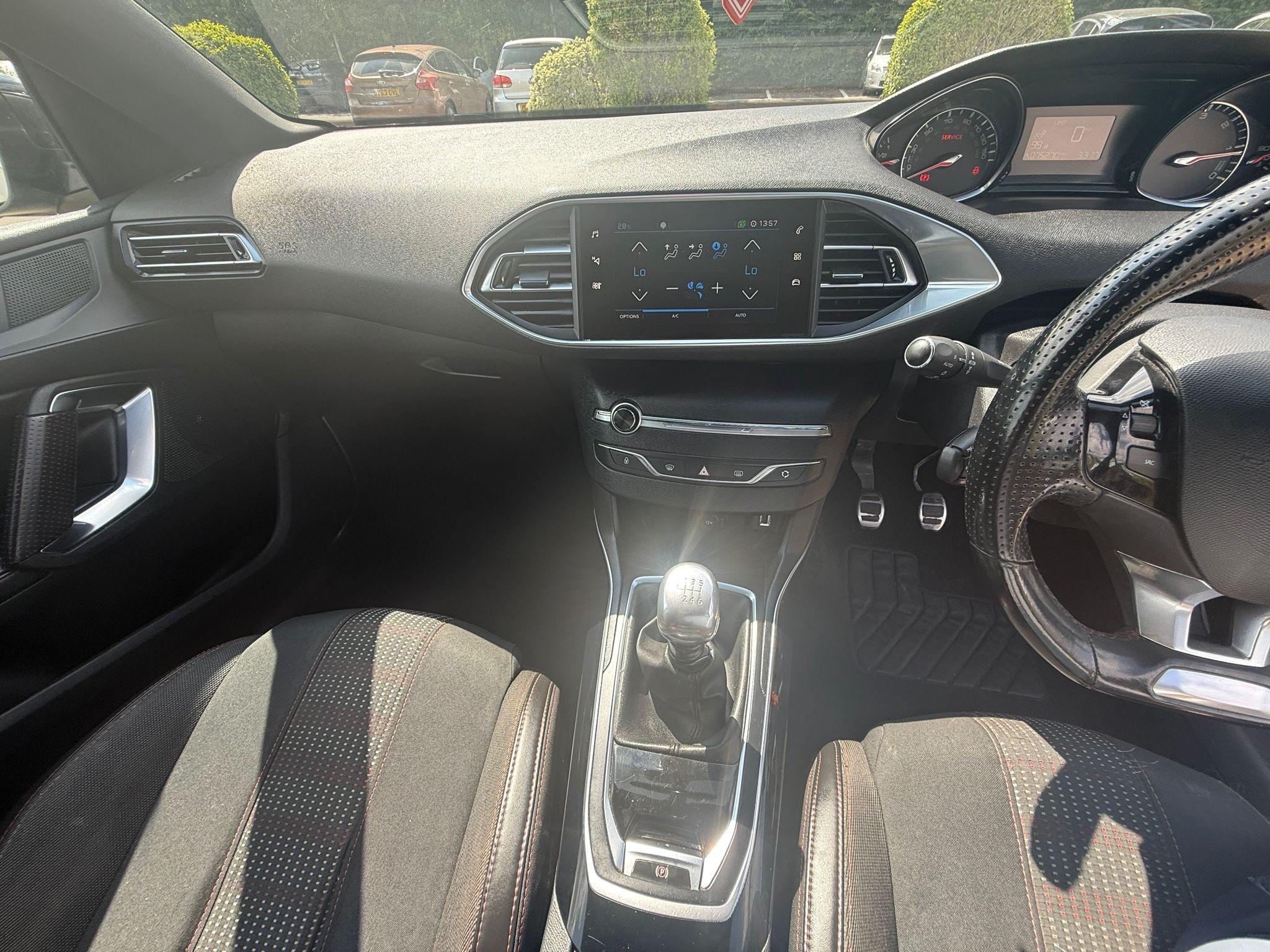 2018 Peugeot 308 1.6 BlueHDi GT Line Euro 6 (s/s) 5dr • 76,000 miles image 30