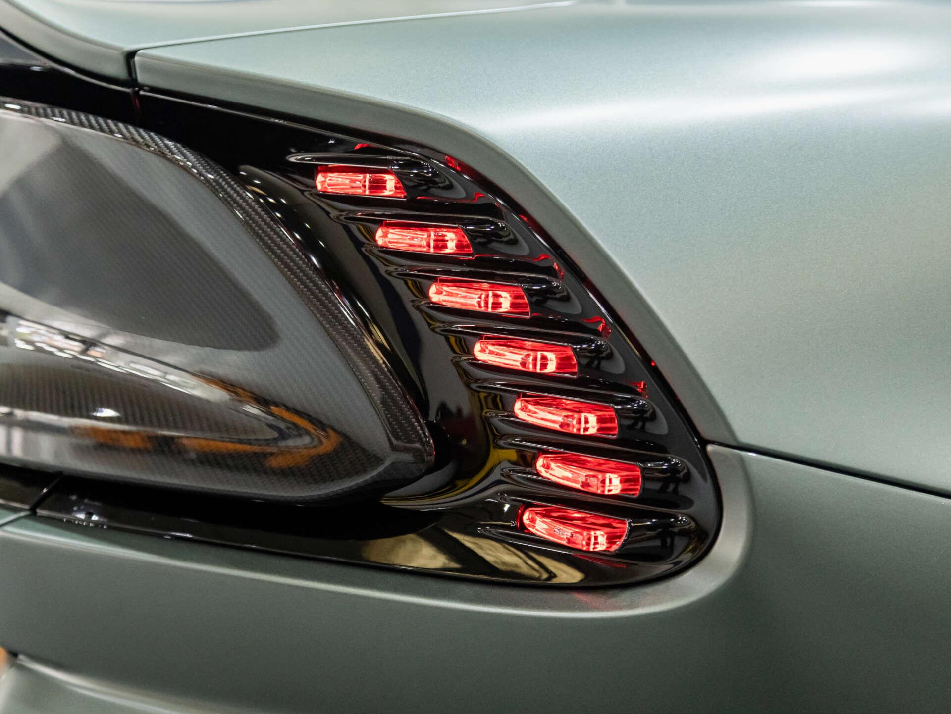 Aston Martin Vanquish view 75