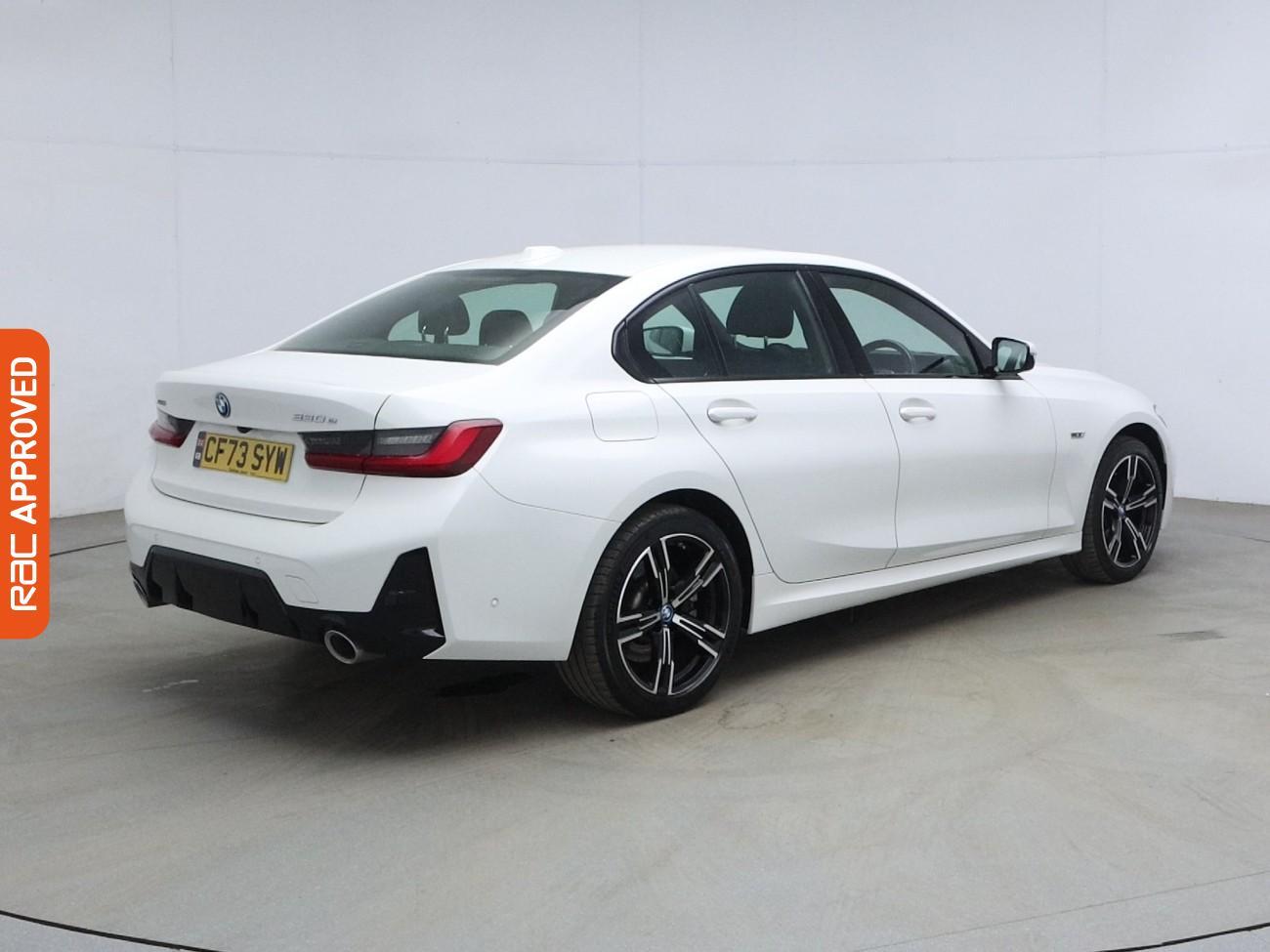 BMW 3 Series view 30