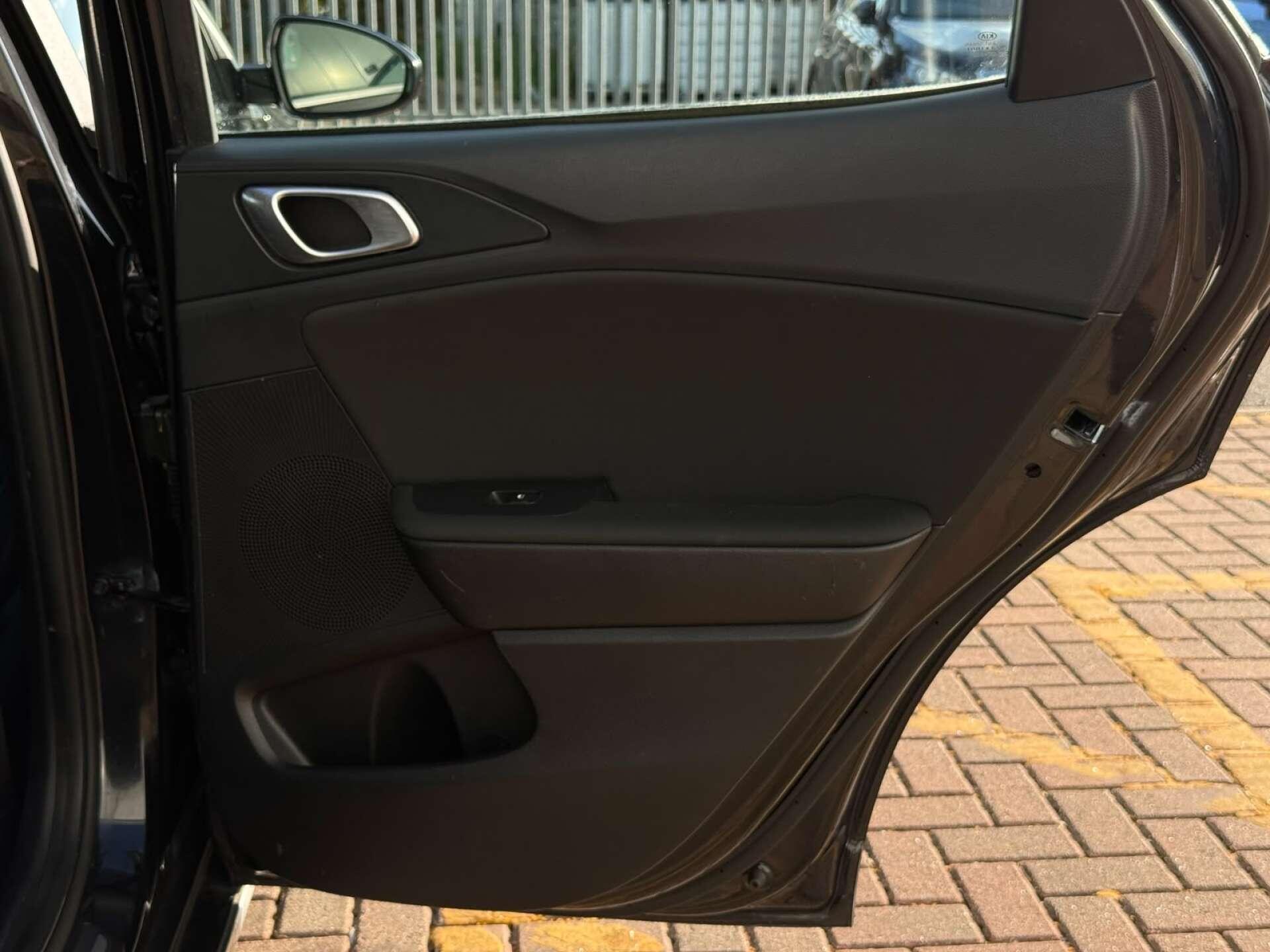 Kia Xceed view 25
