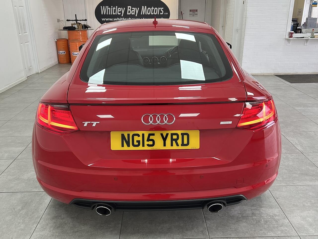 Audi TT view 4