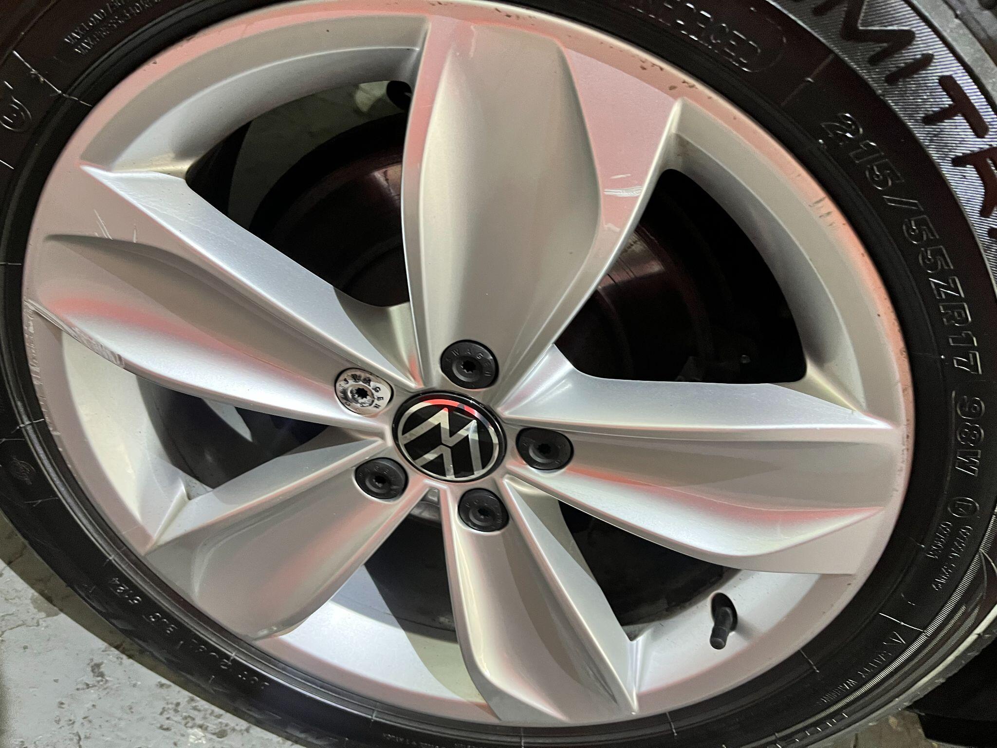 Volkswagen Passat view 54