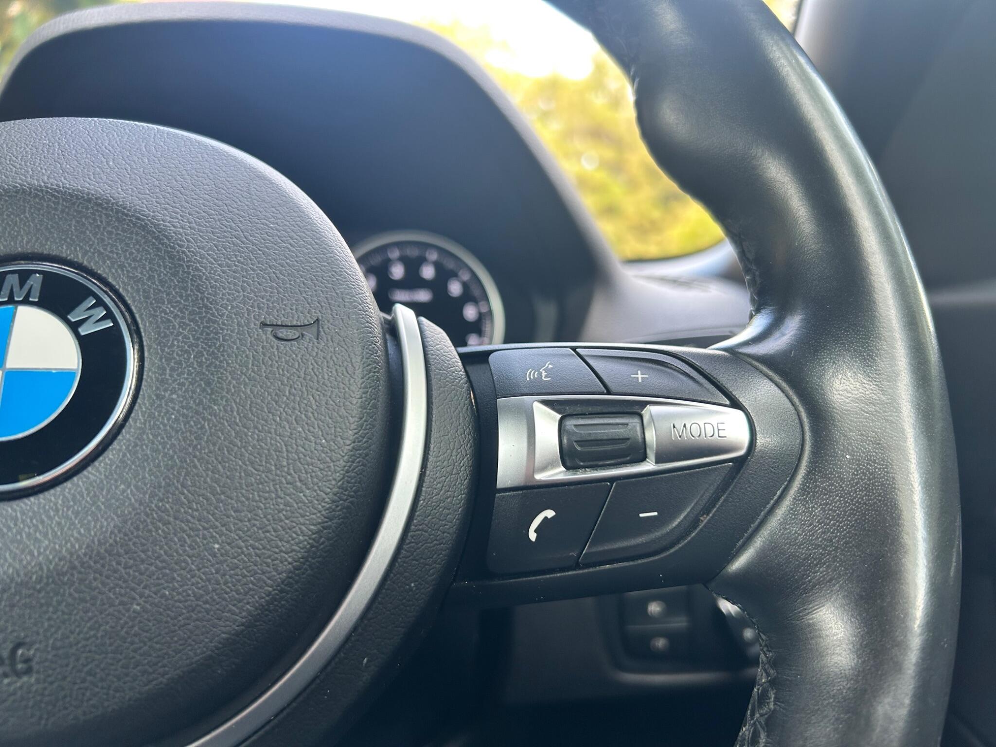BMW 2 Series view 28
