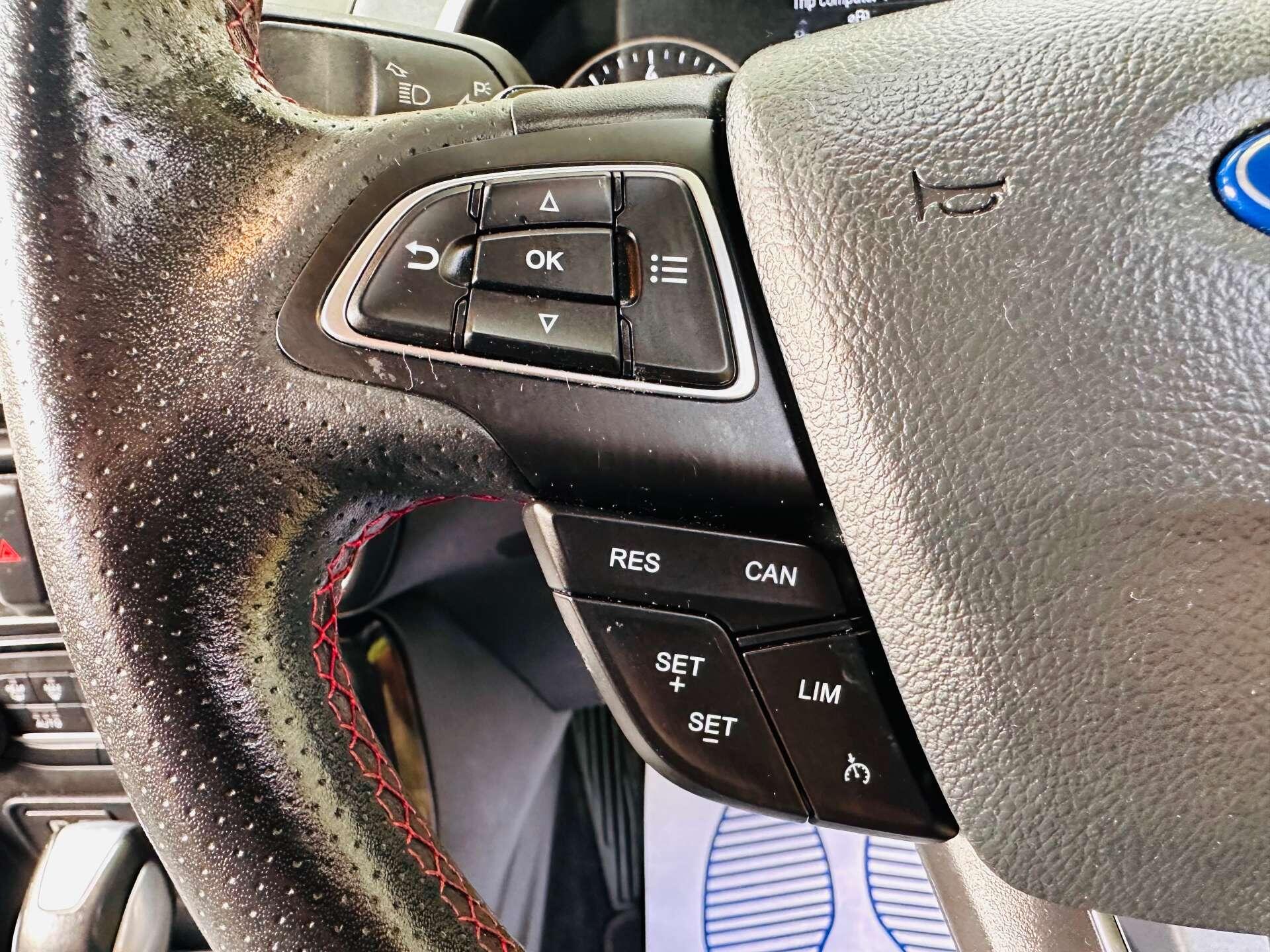 Ford Ecosport view 19