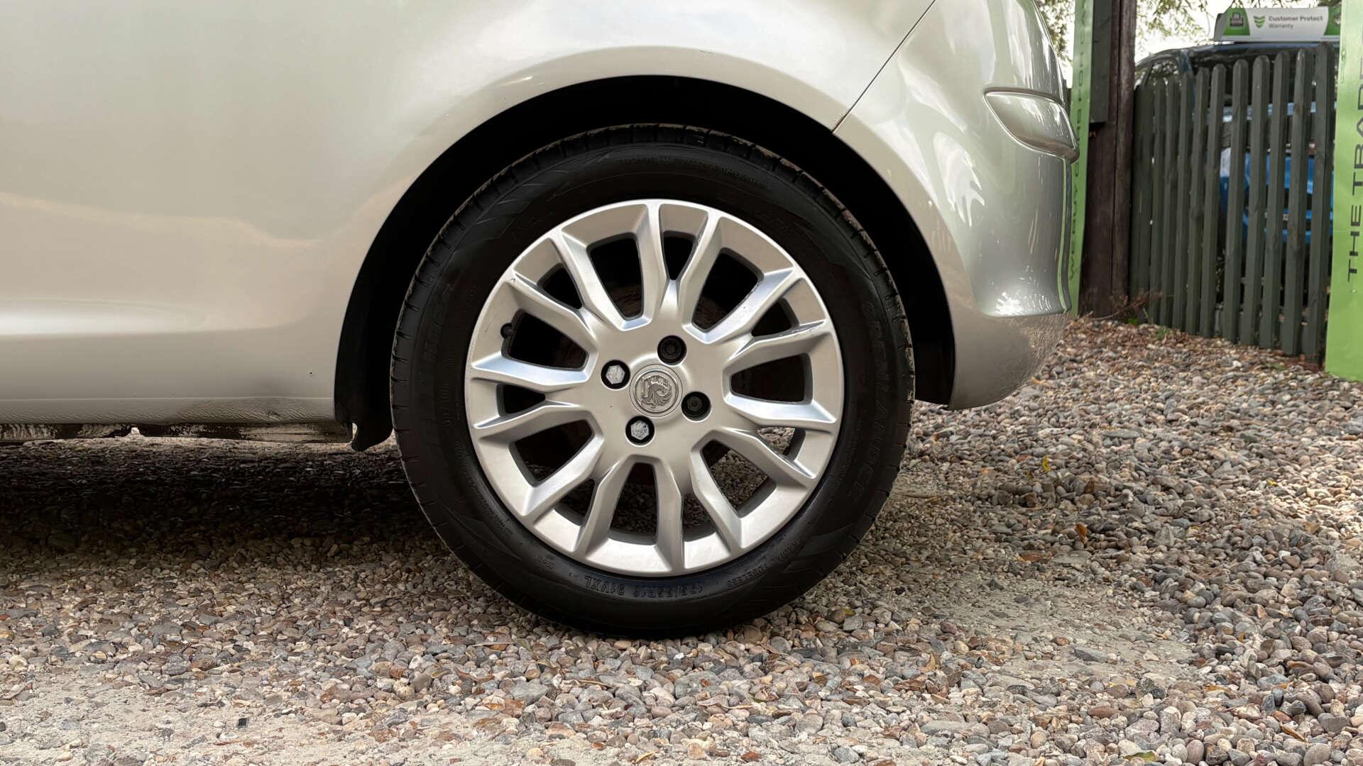Vauxhall Corsa view 28
