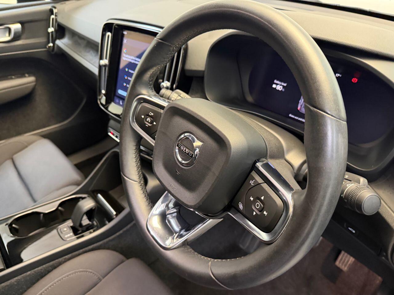 Volvo C40 view 22