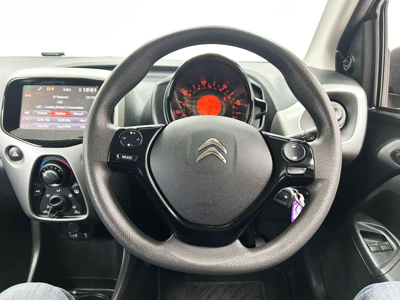 Citroen C1 view 16