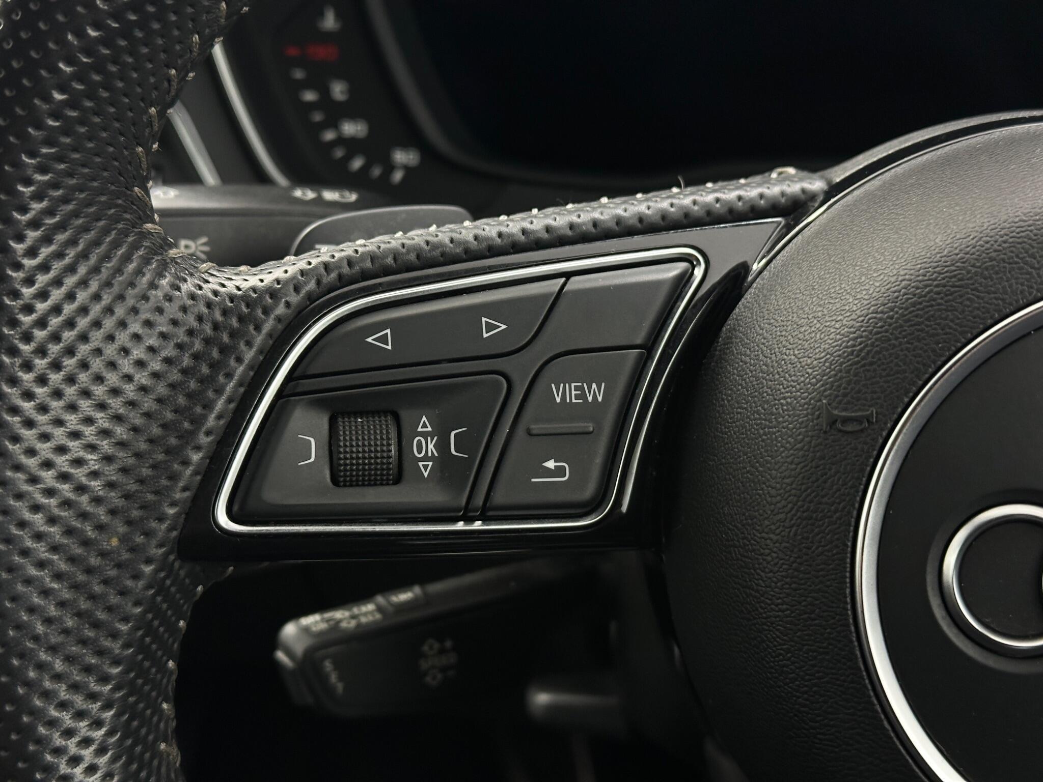 Audi A4 view 15