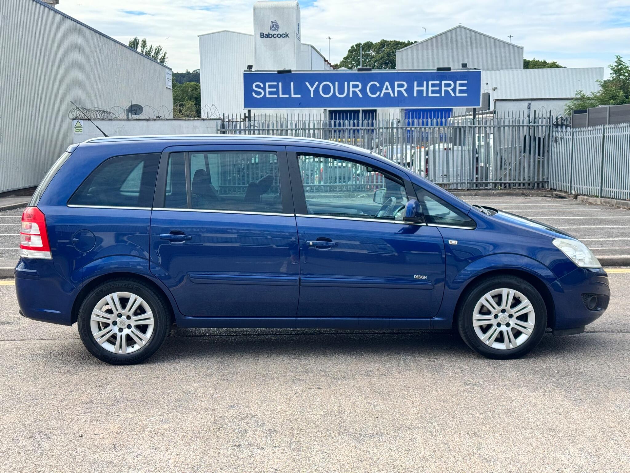 Vauxhall Zafira view 17