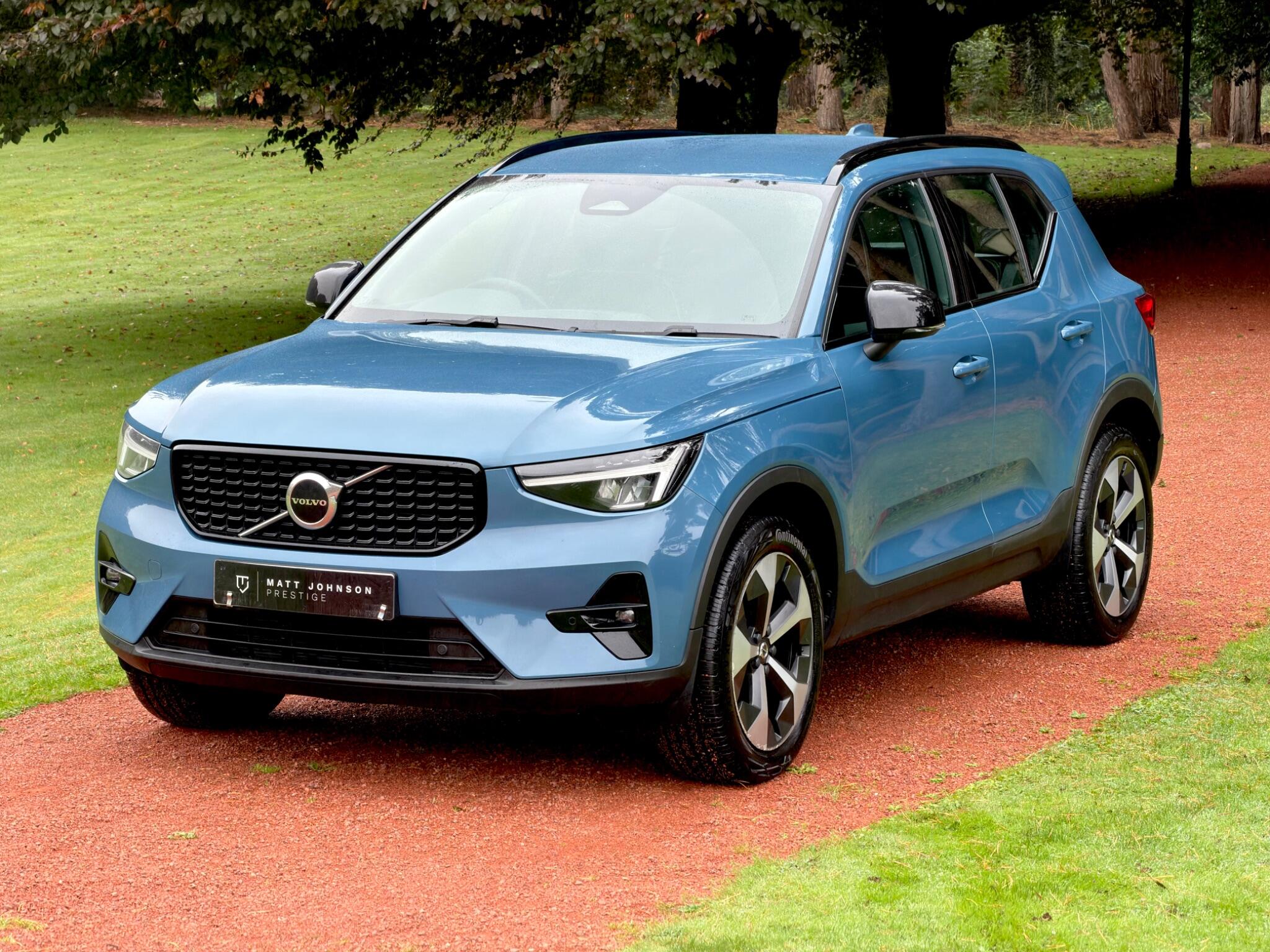 Volvo XC40 view 10