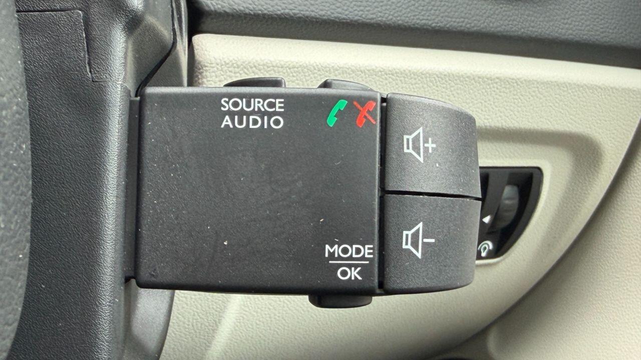 Renault Captur view 33