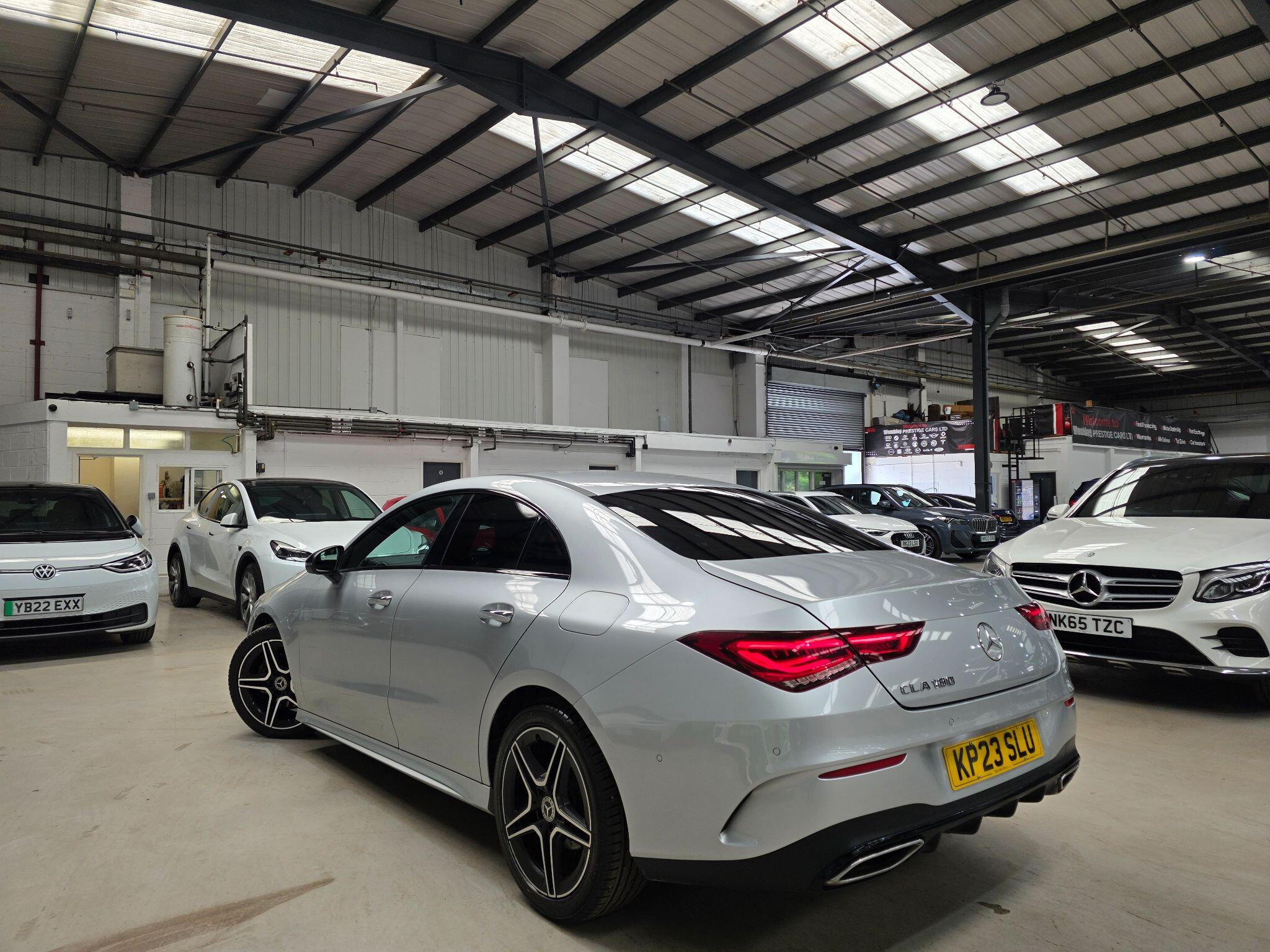 Mercedes-Benz Cla view 28