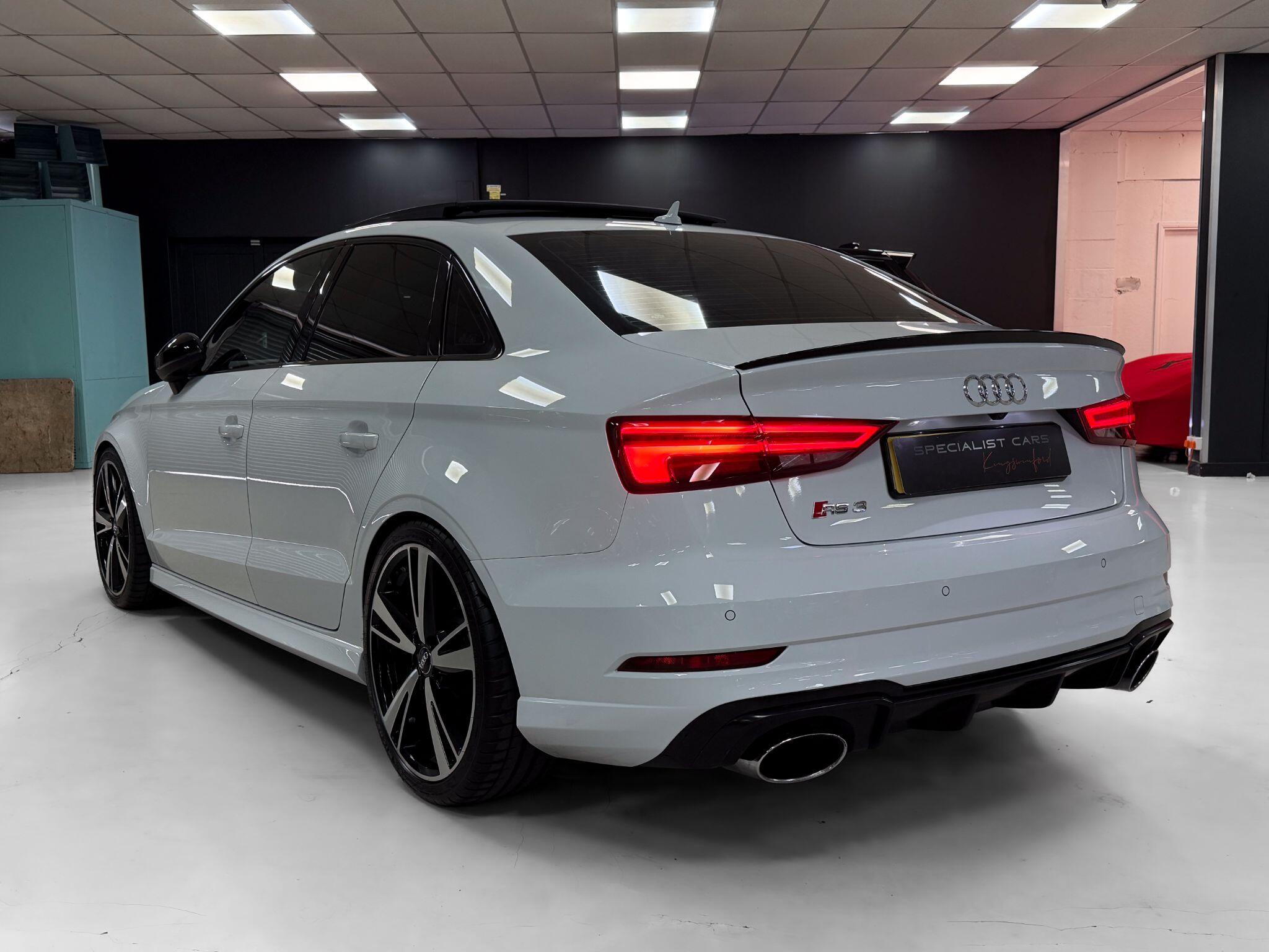 Audi RS3 view 19