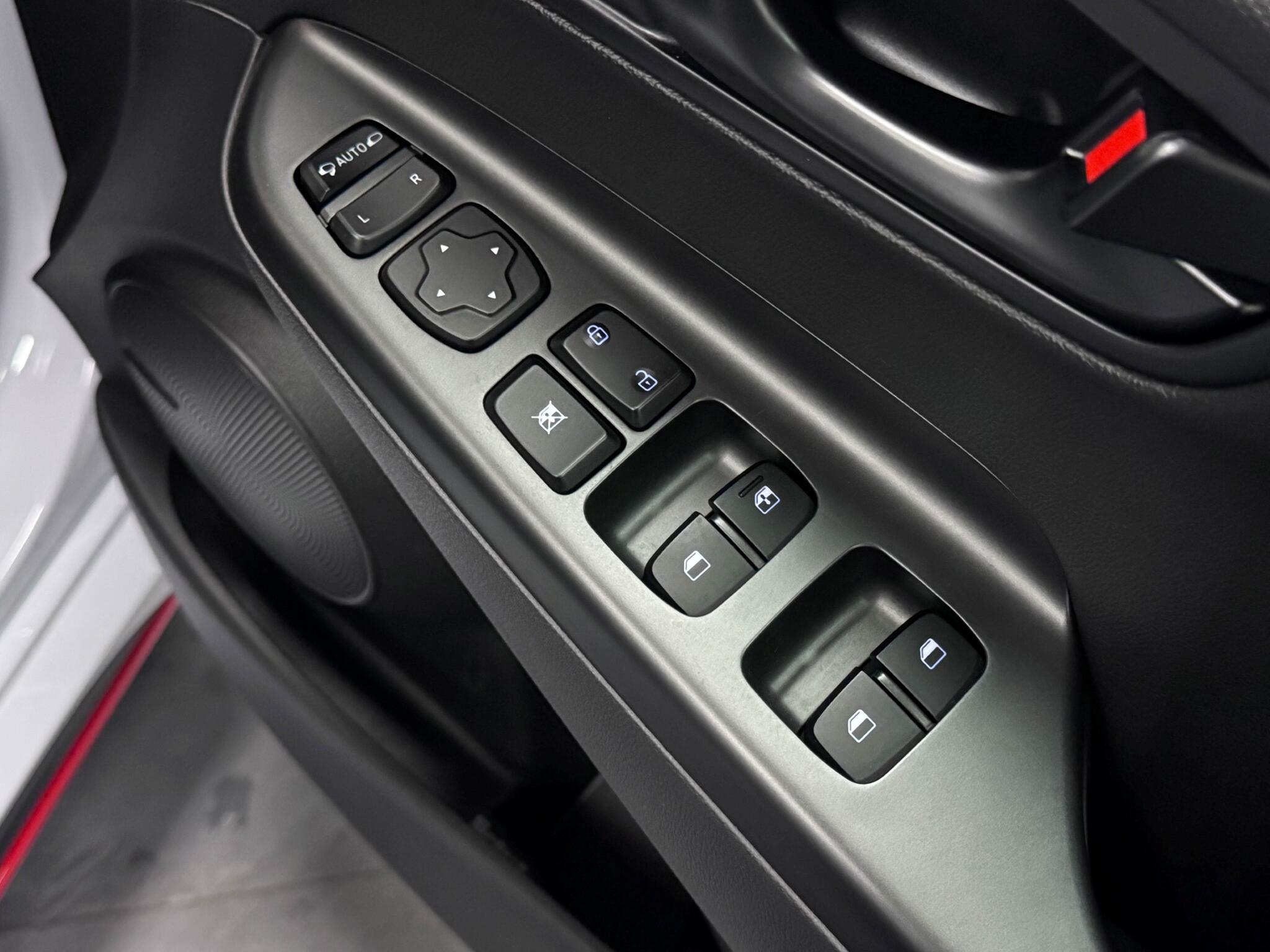 Hyundai Kona view 17