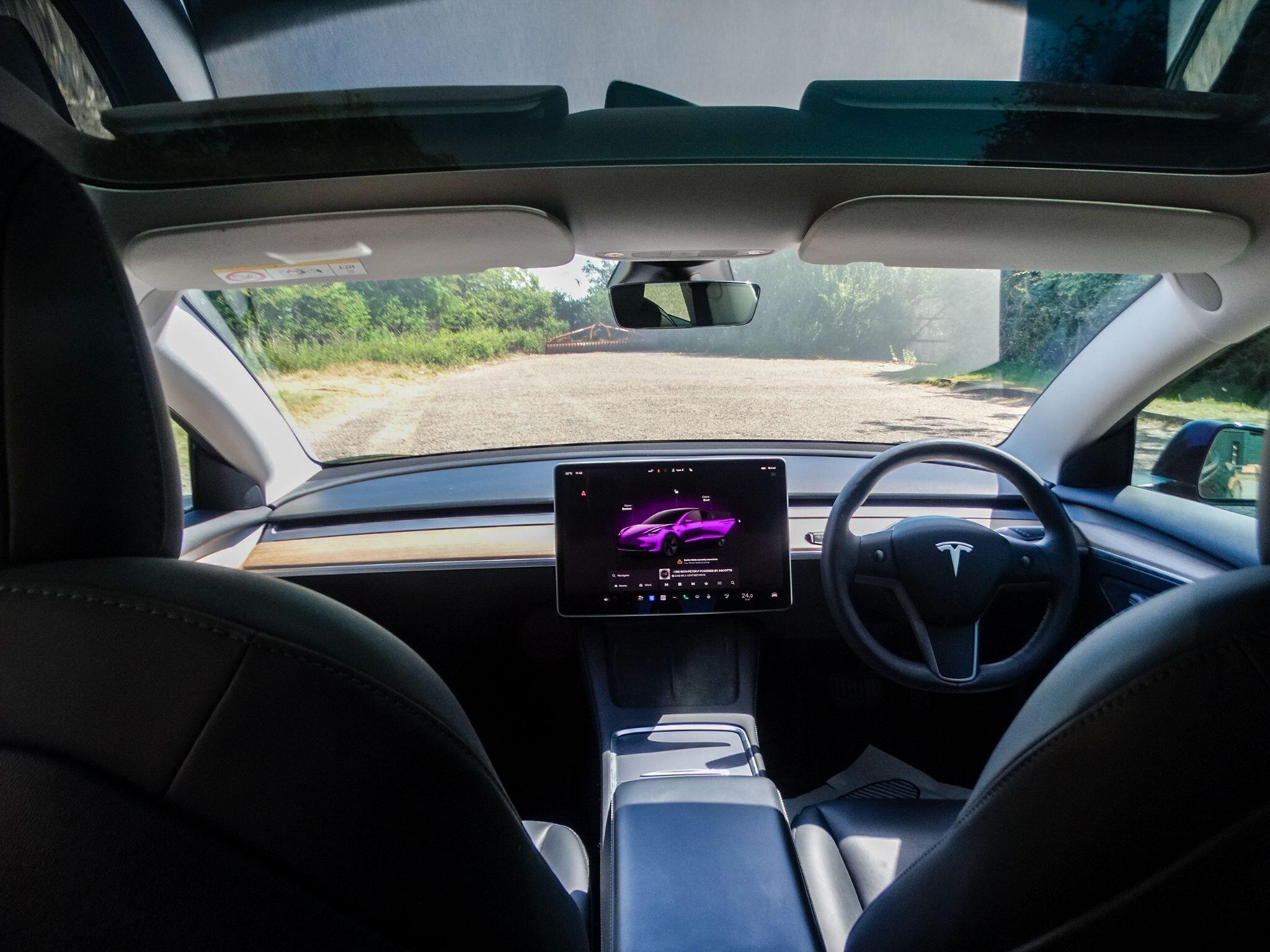 Tesla Model 3 view 13