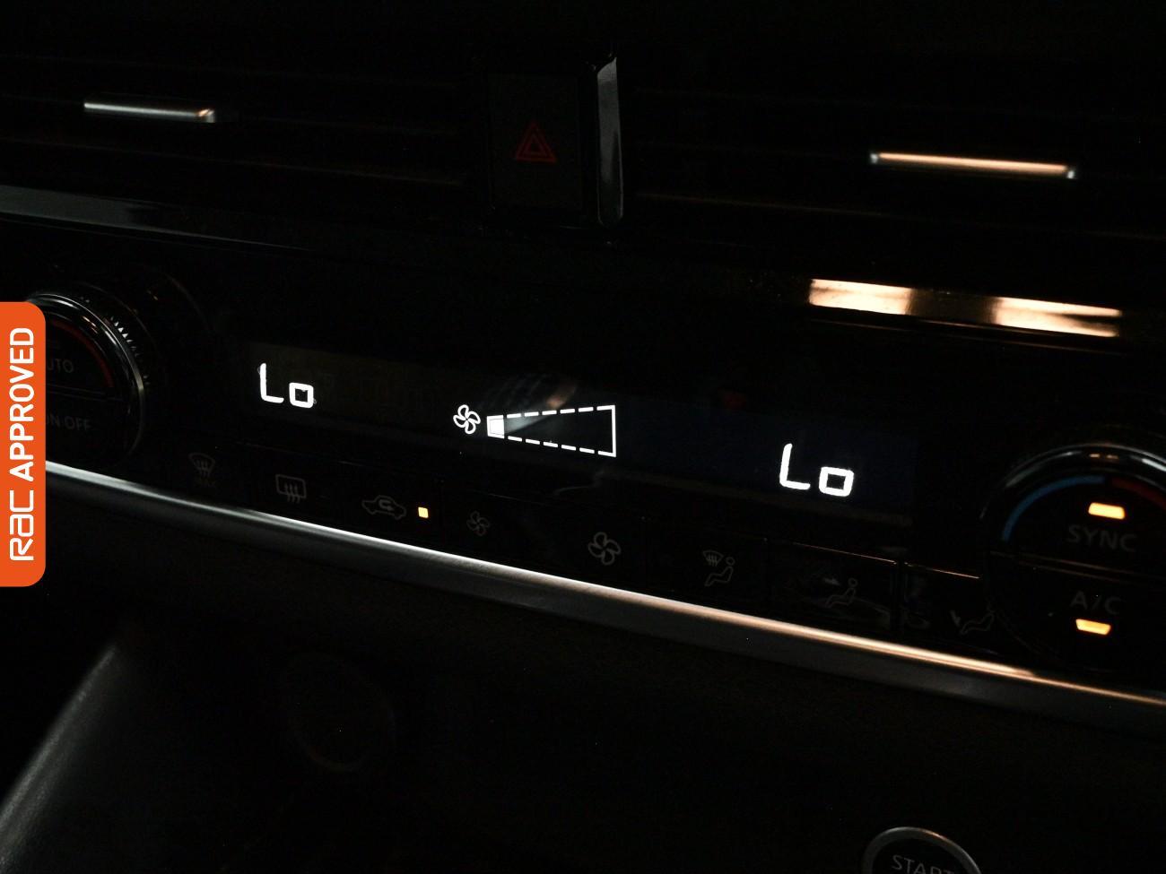 Nissan Qashqai view 27