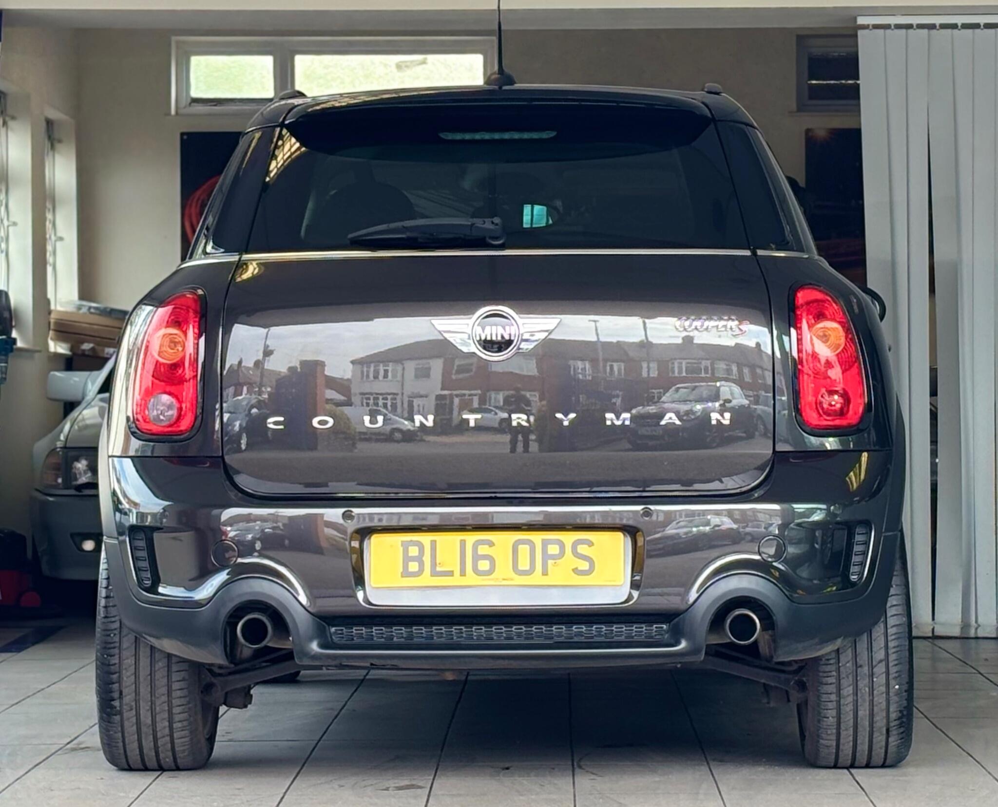 Mini Countryman view 7