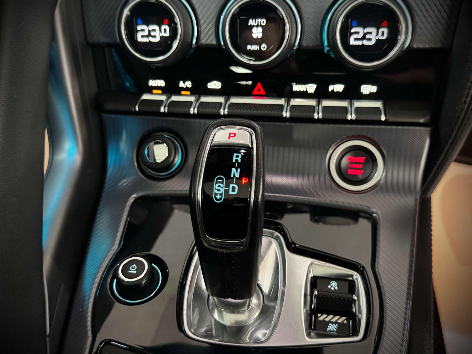 Jaguar F-Type view 47