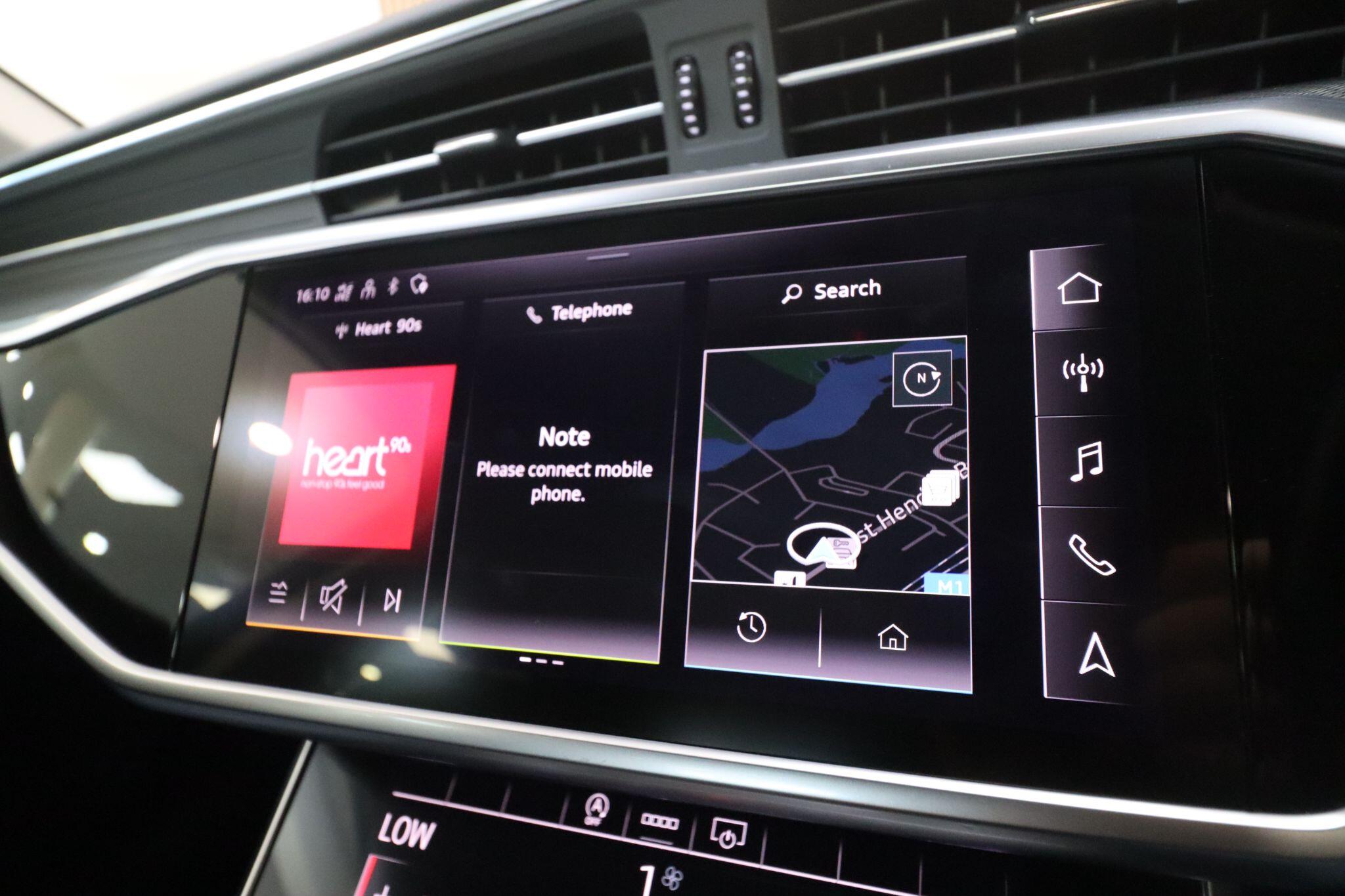 Audi A6 Saloon view 28