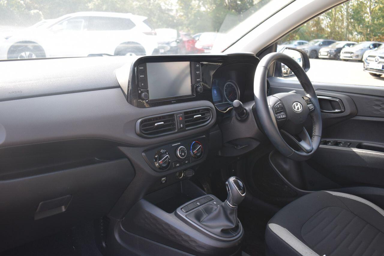Hyundai I10 view 16