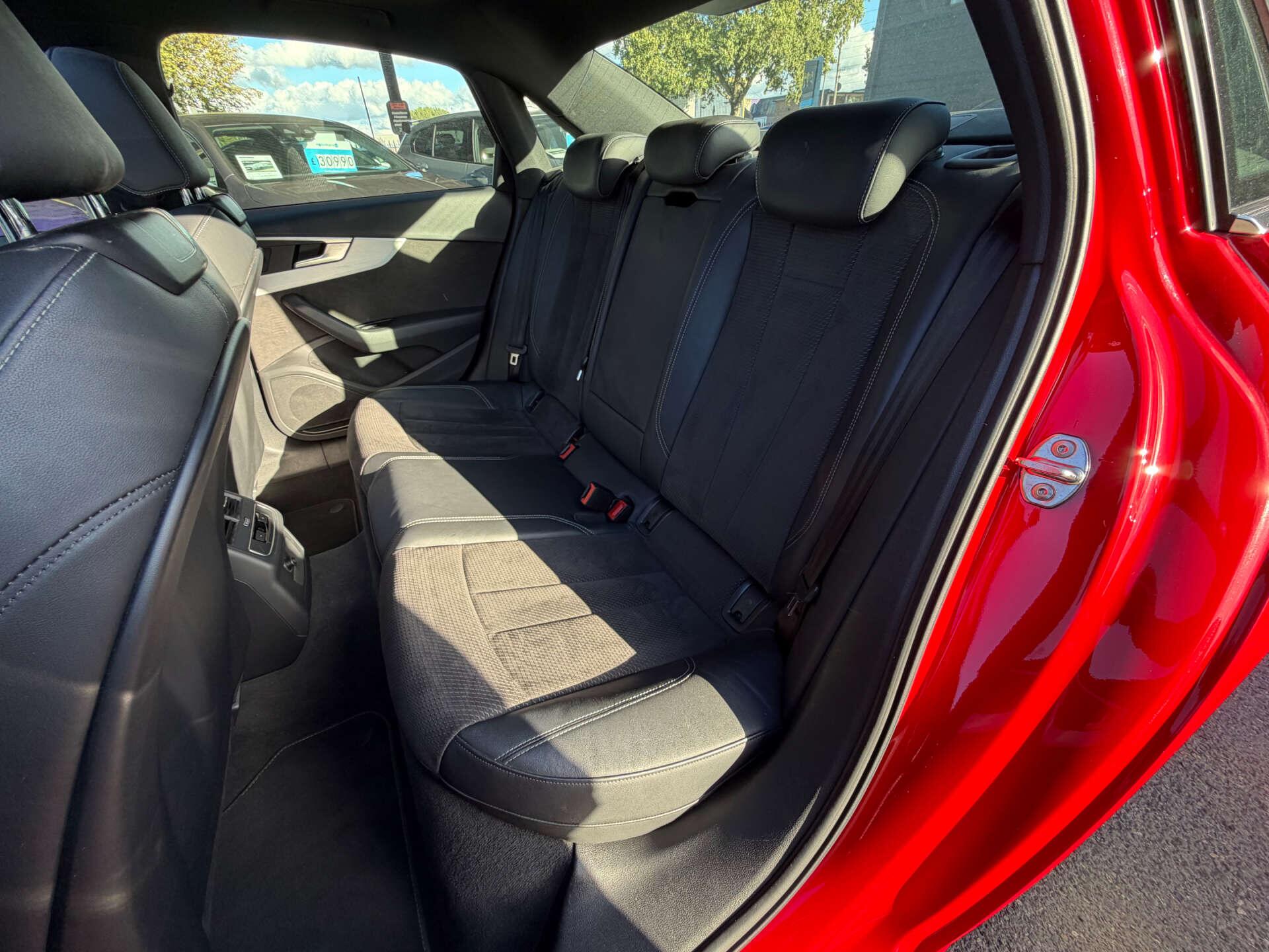 Audi A4 view 15