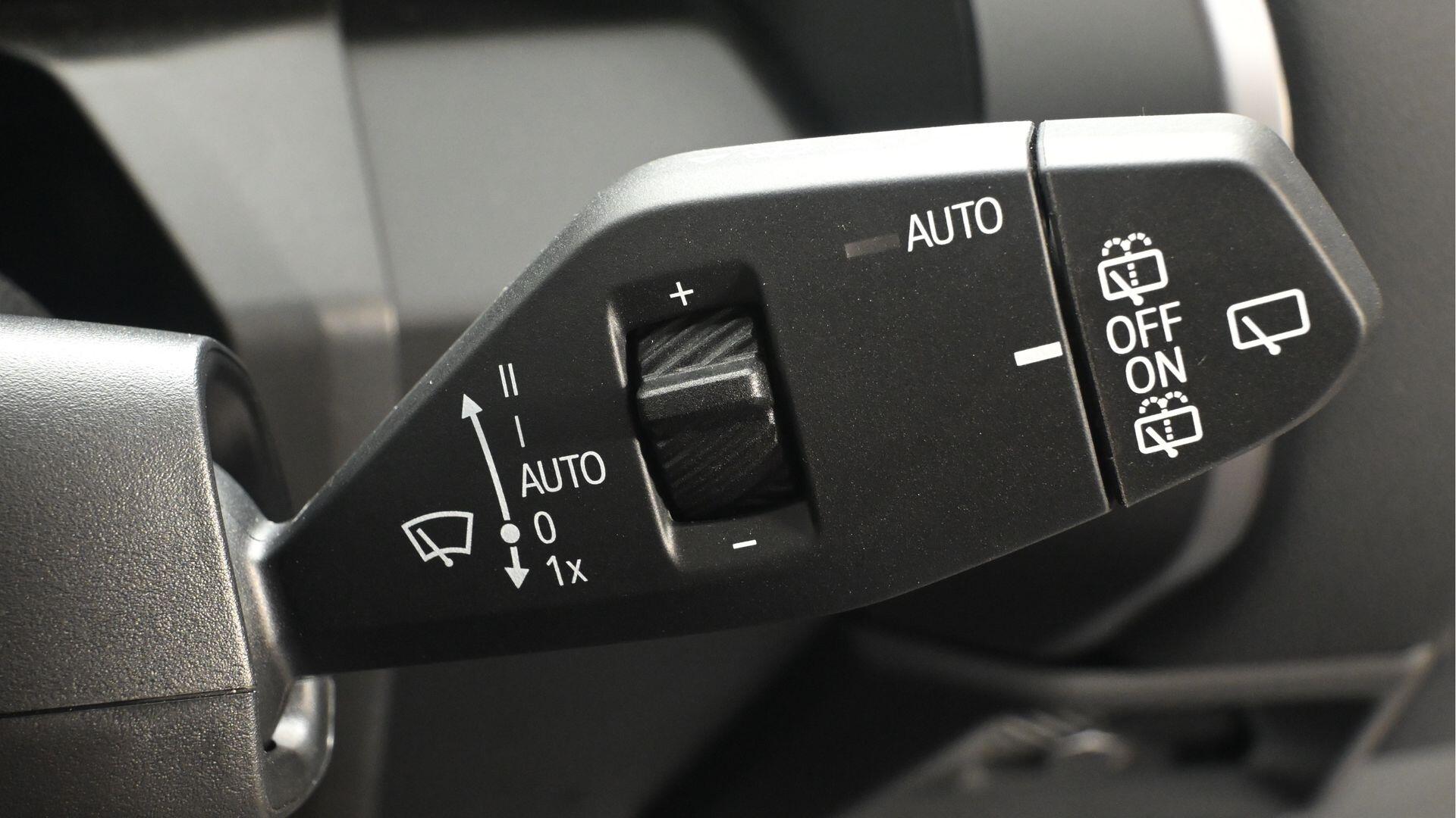 BMW X3 view 24