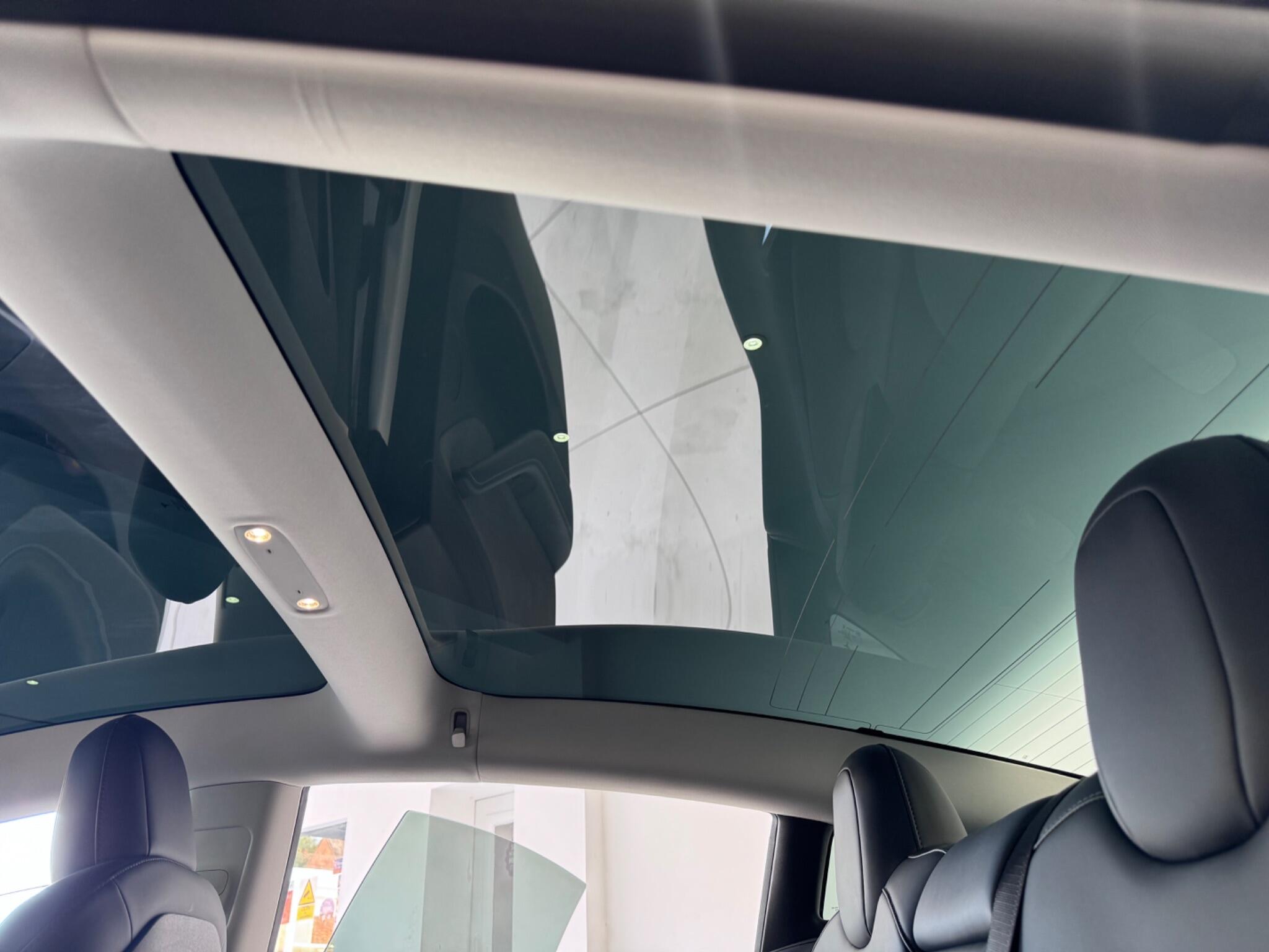 Tesla Model 3 view 11
