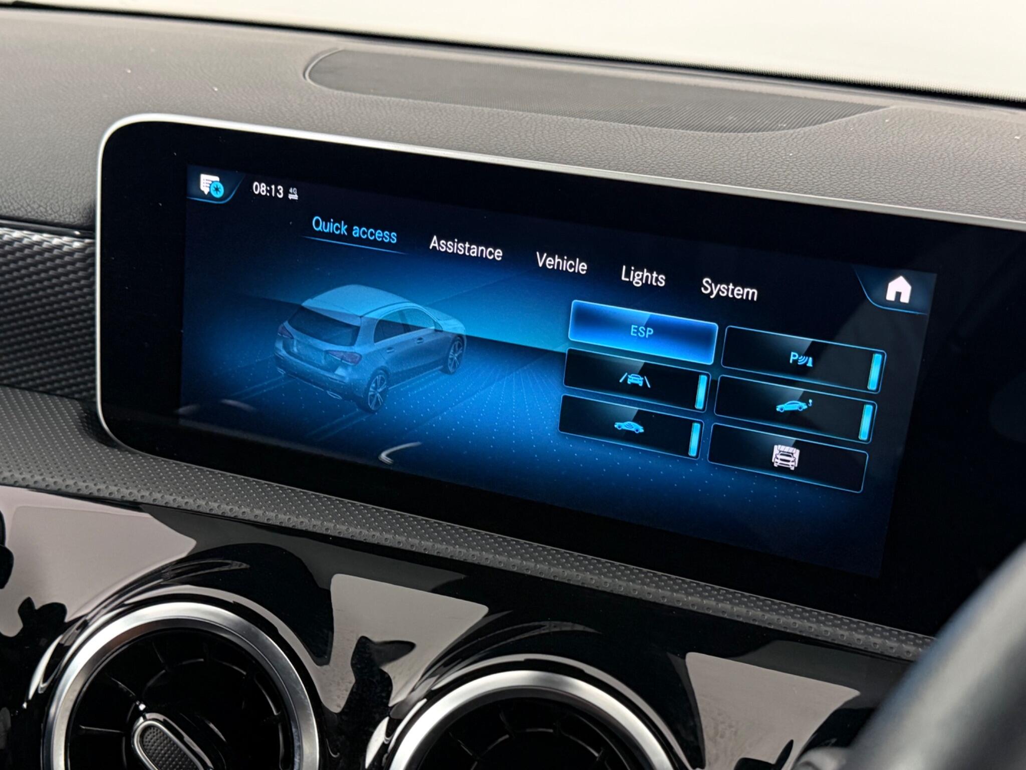 Mercedes-Benz A-Class view 29