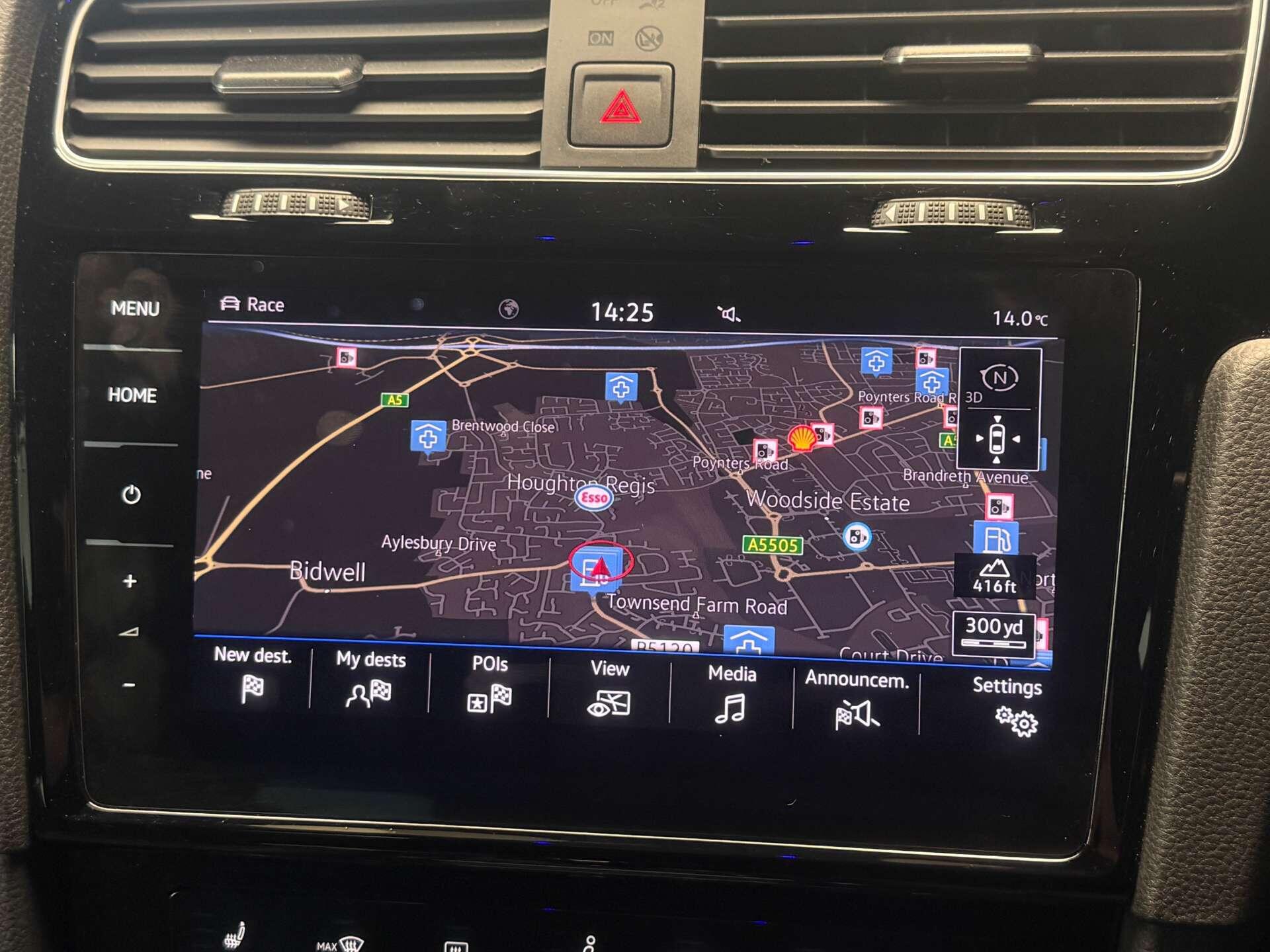 Volkswagen Golf view 42