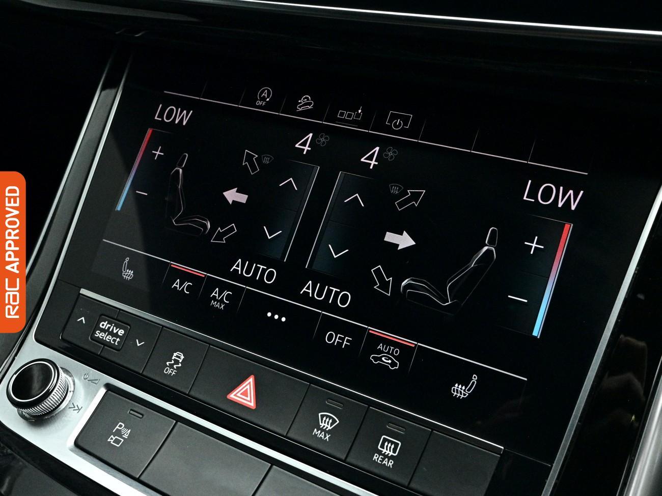 Audi Q7 view 17