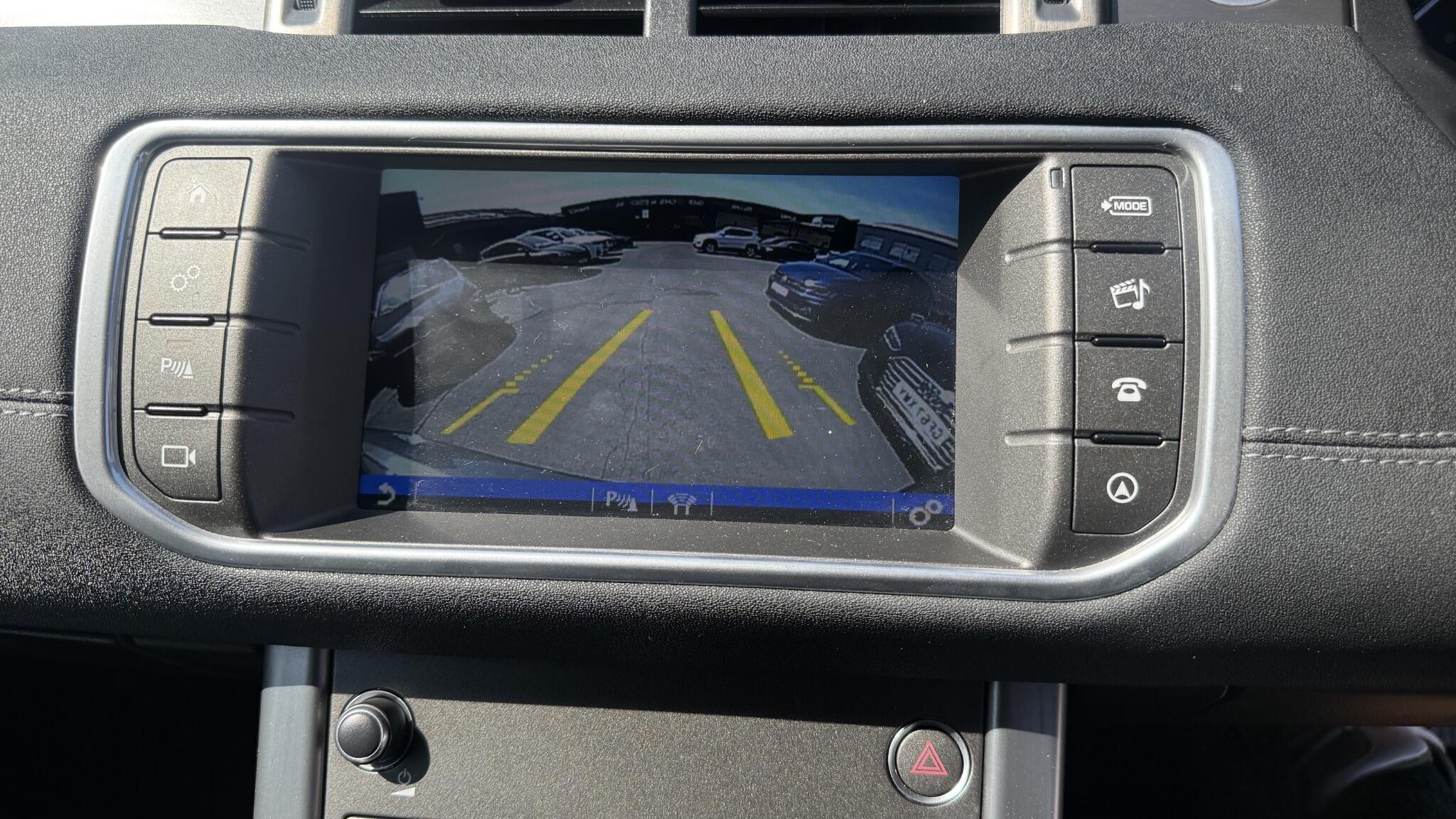 Land Rover Range Rover Evoque view 31