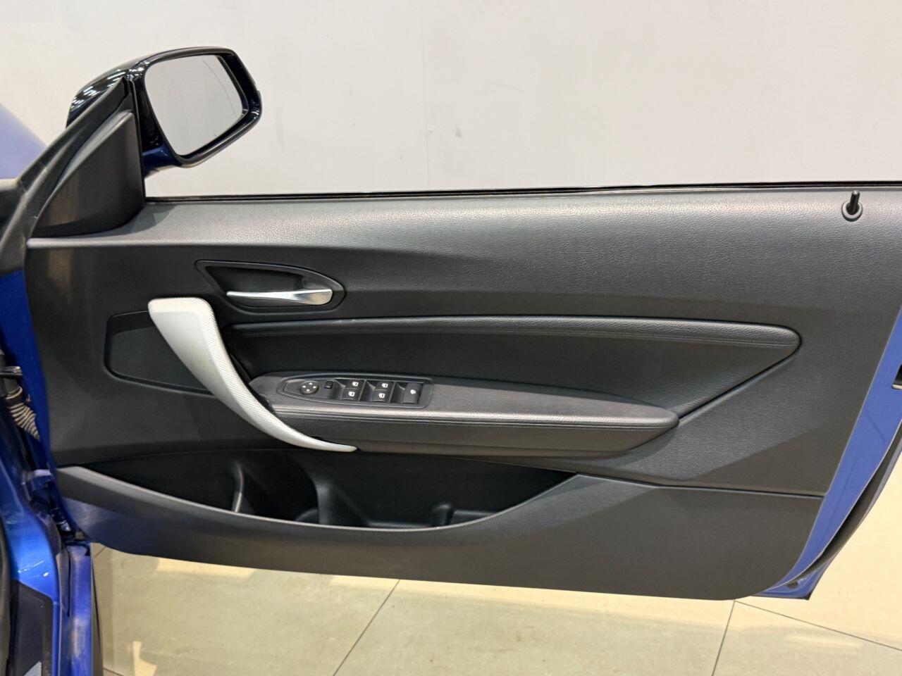BMW 2 Series view 23
