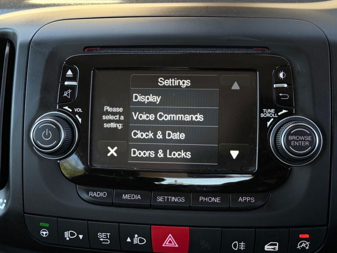 Fiat 500l view 38