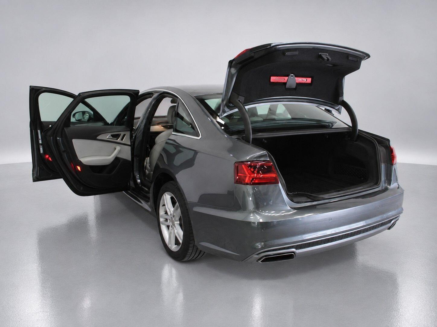 Audi A6 view 21