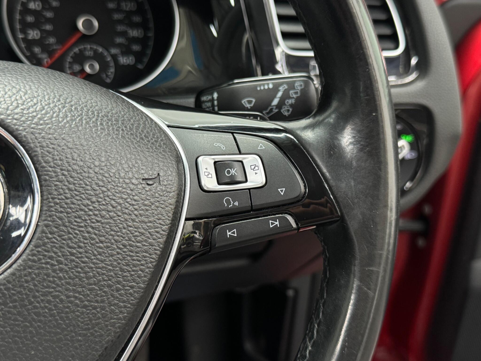 Volkswagen Golf view 36