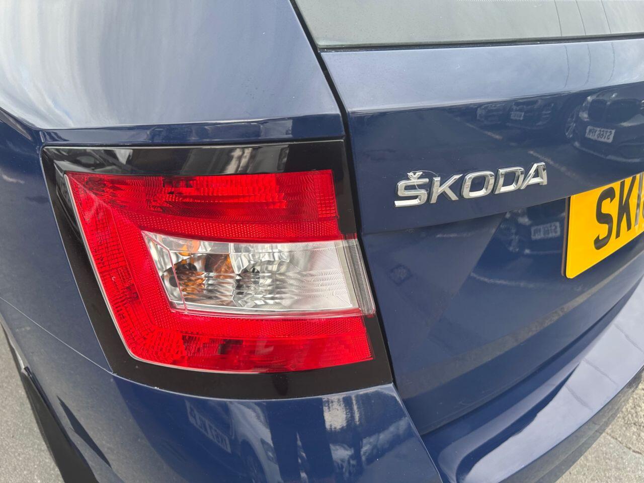 Skoda Fabia view 27