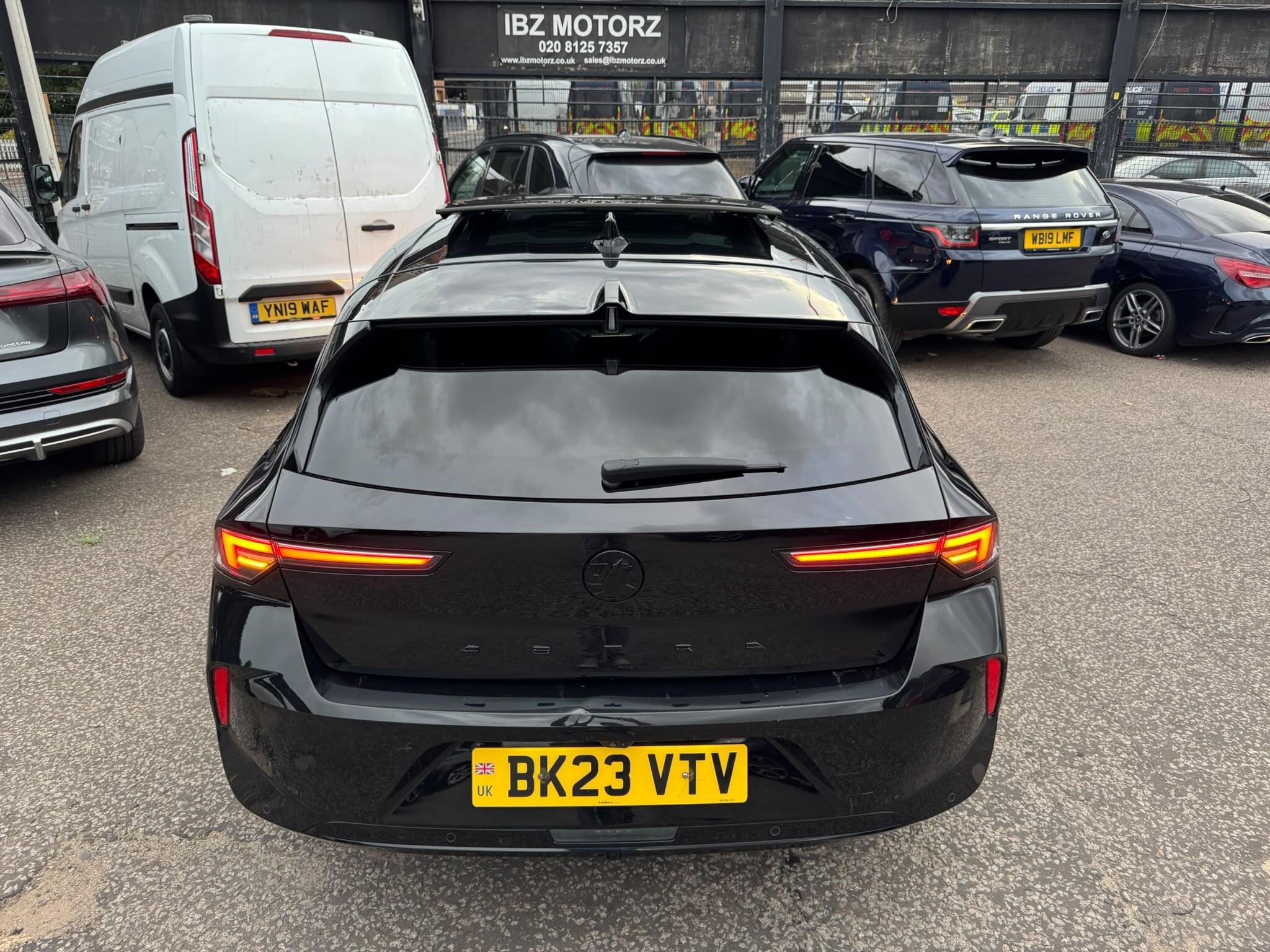 Vauxhall Astra view 8