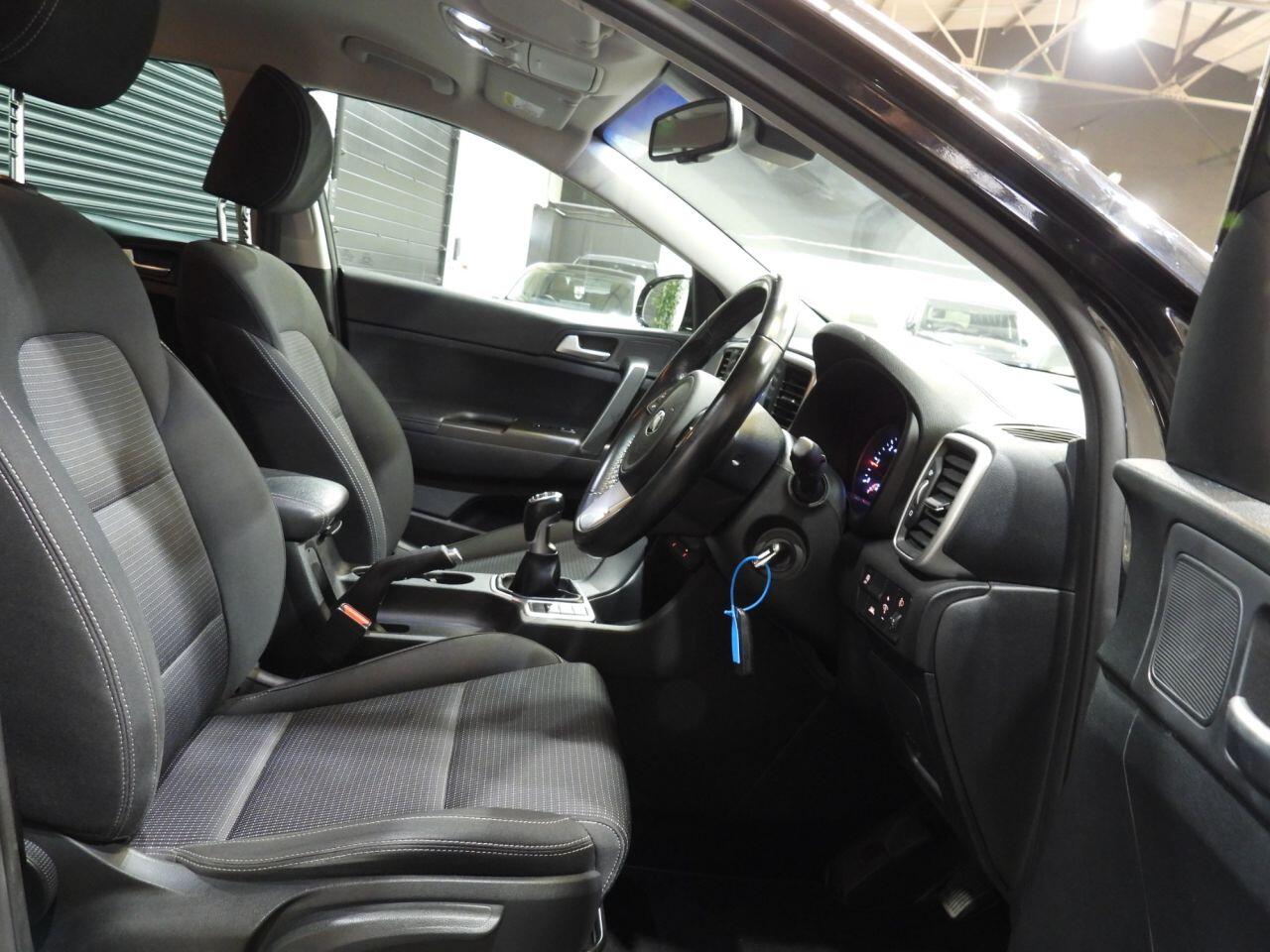 Kia Sportage view 18