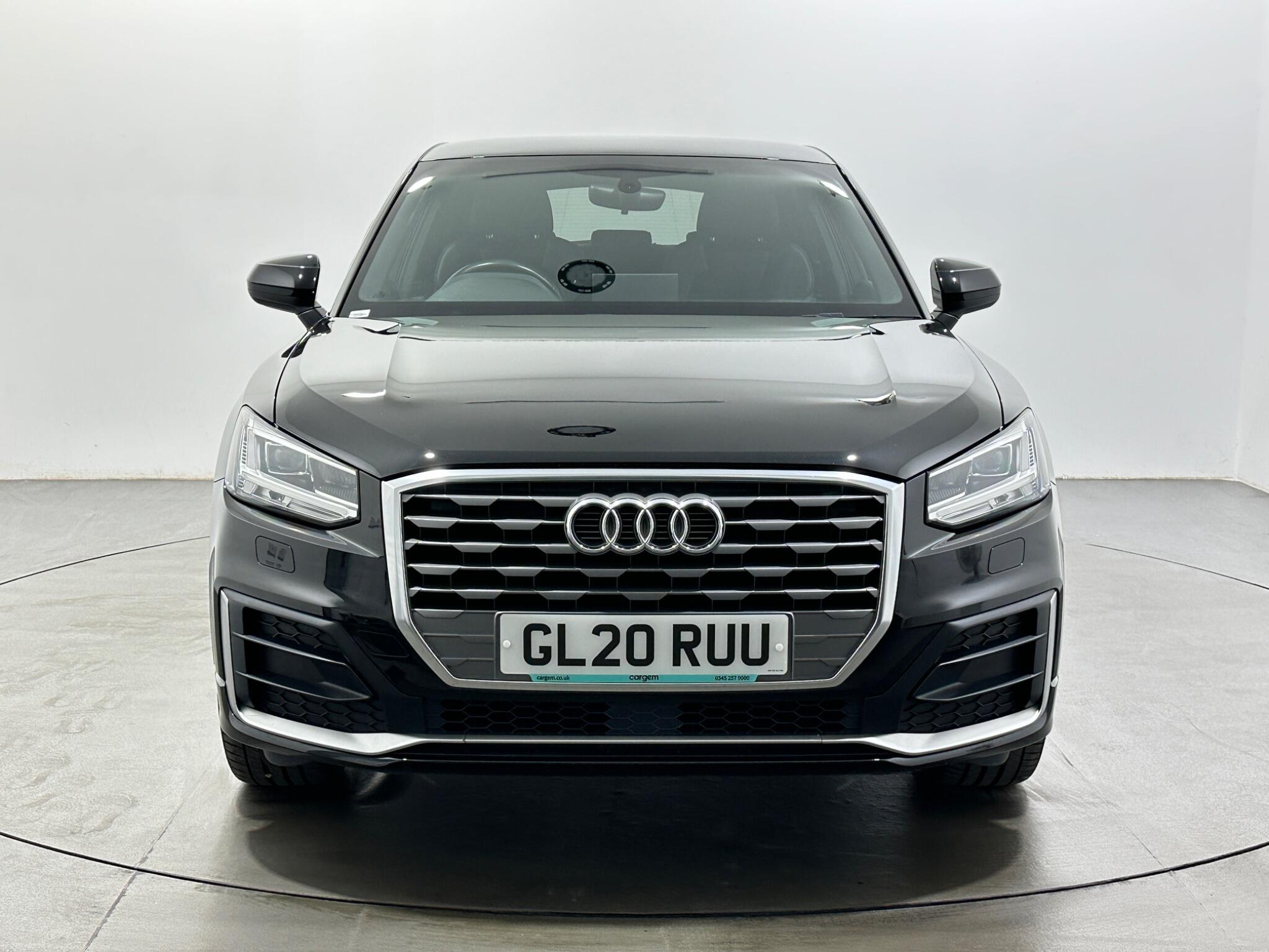 Audi Q2 view 3