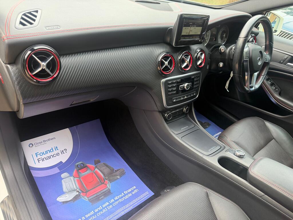 Mercedes-Benz A Class view 3