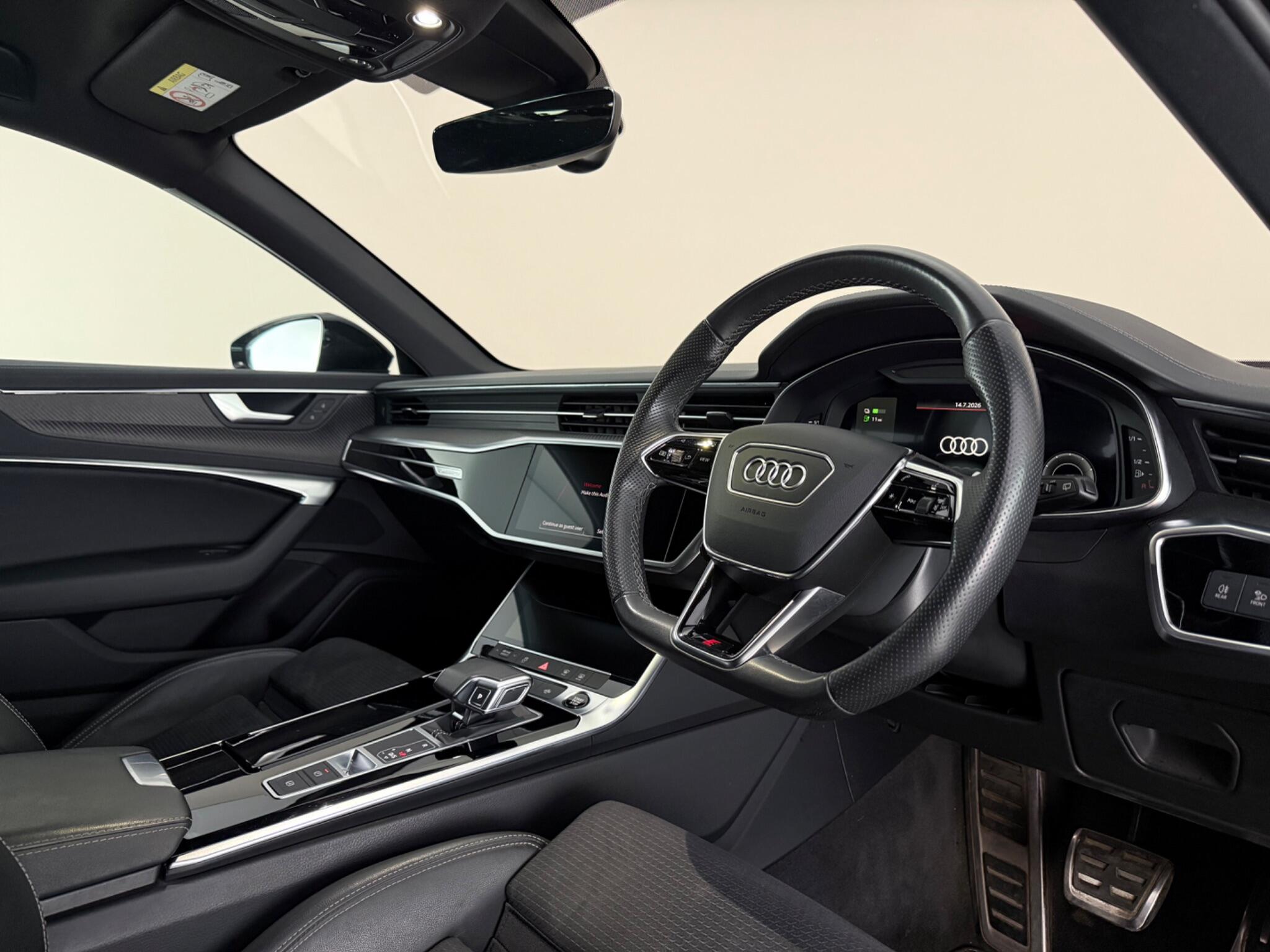 Audi A6 view 3