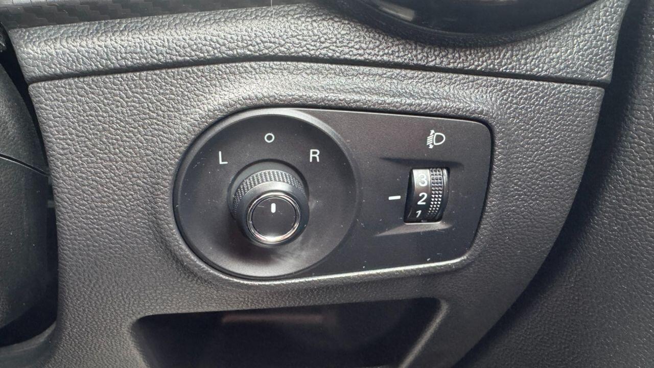 MG MG3 view 30