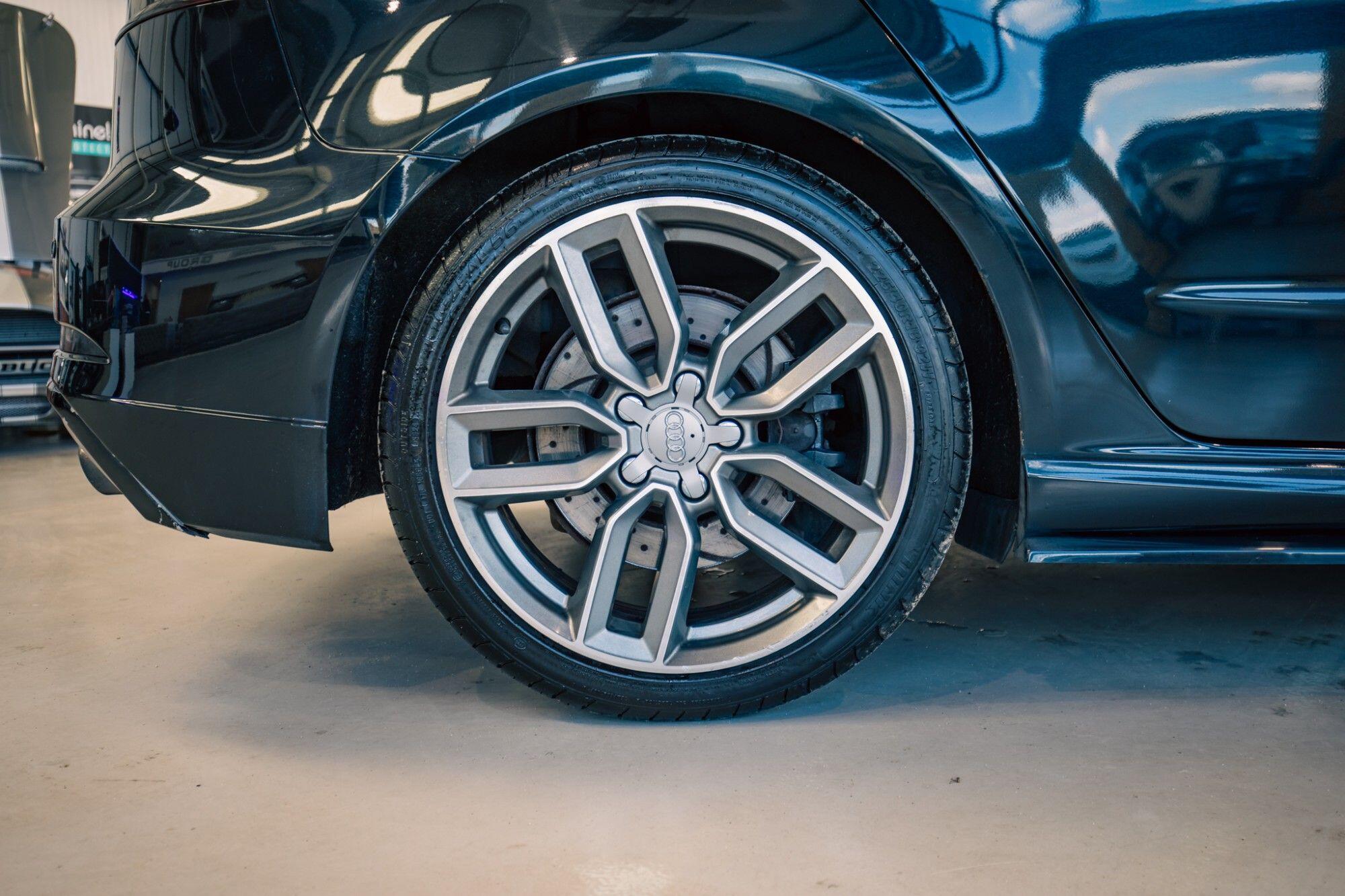 Audi S3 view 7