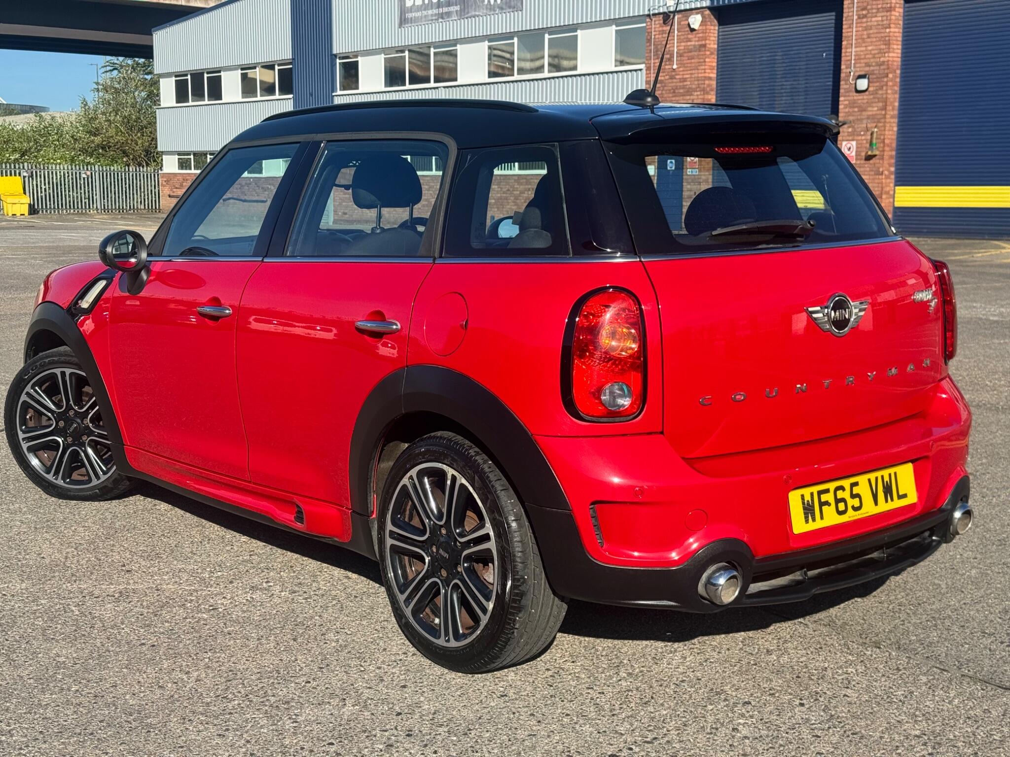 Mini Countryman view 4